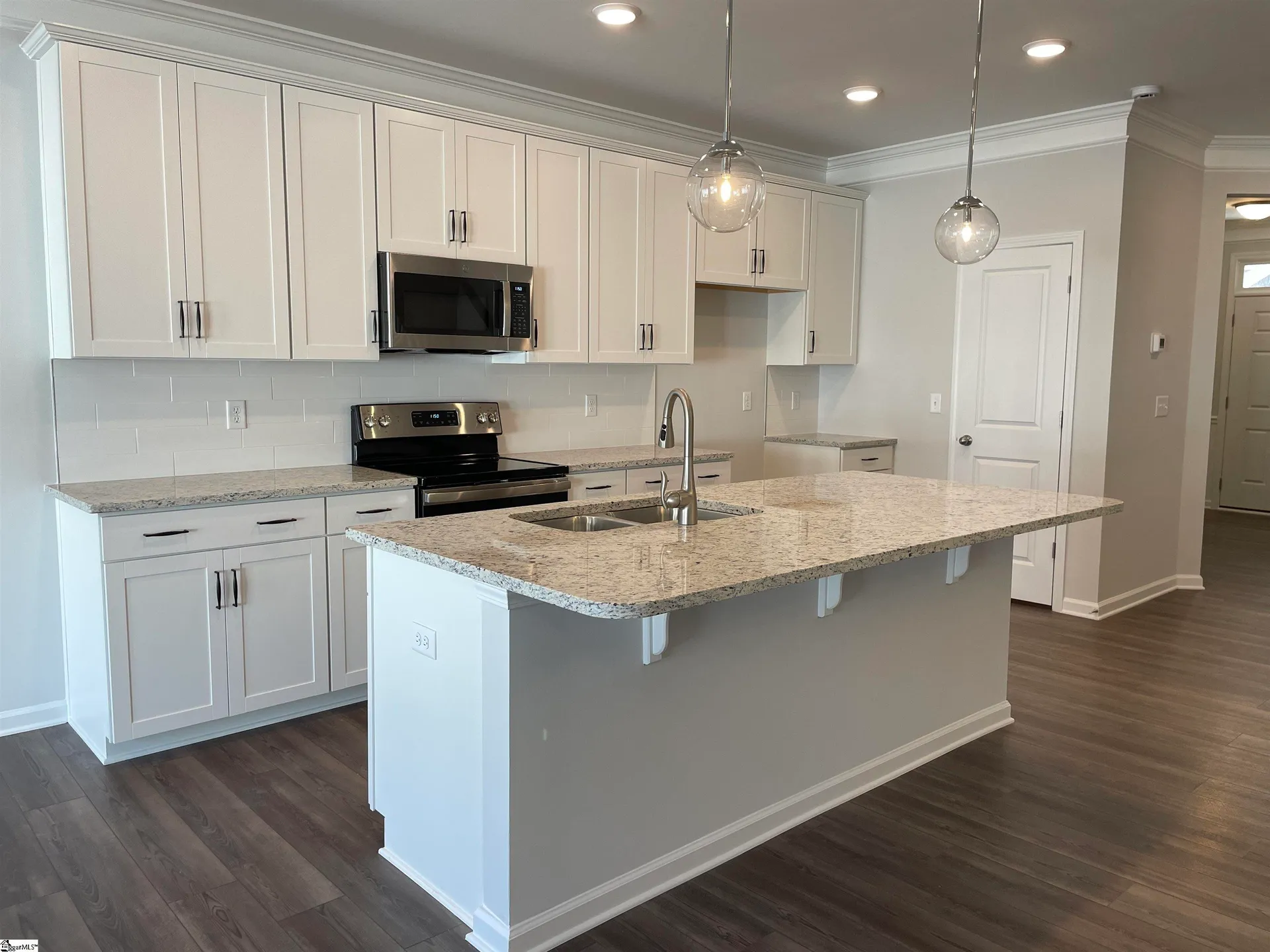 Property image 4 at 604 Autumn Lake Road, Simpsonville, SC 29681