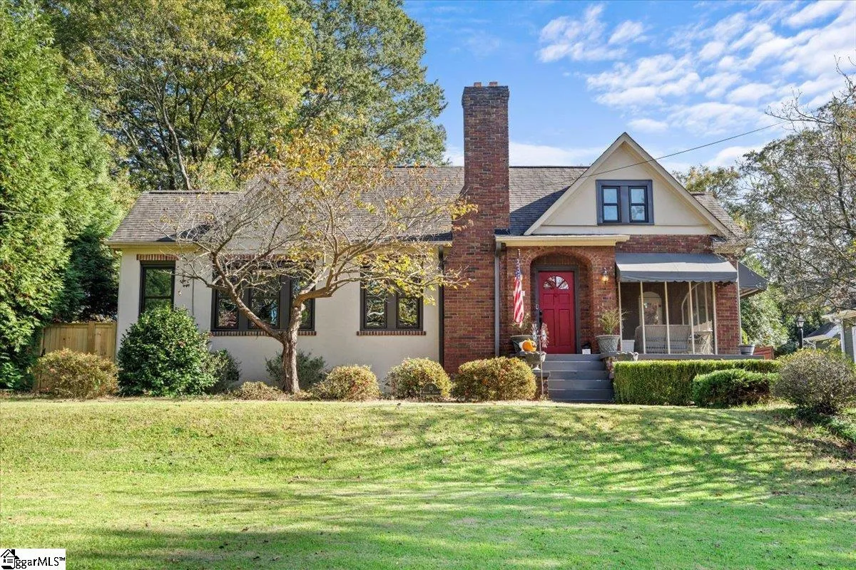 Property image 1 at 13 Augusta Court, Greenville, SC 29605
