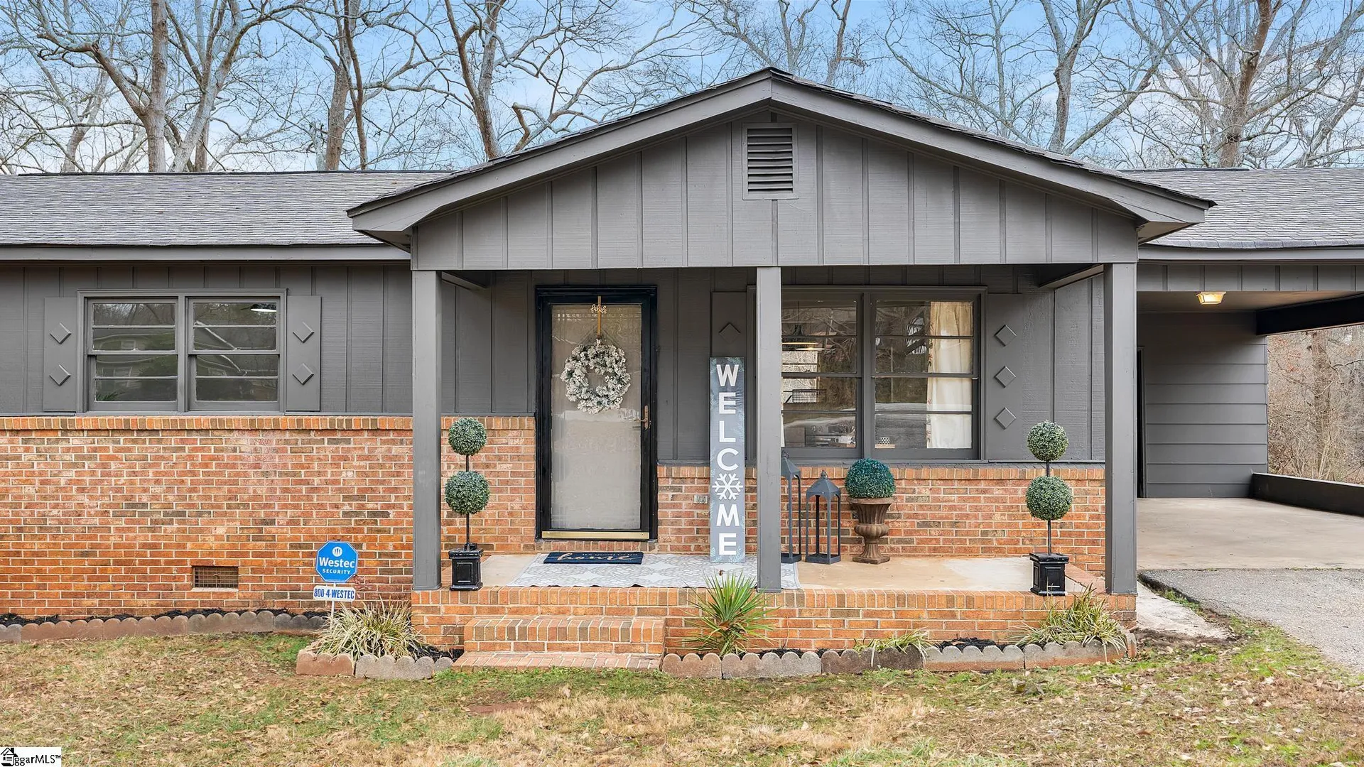 145 Rosewood Circle