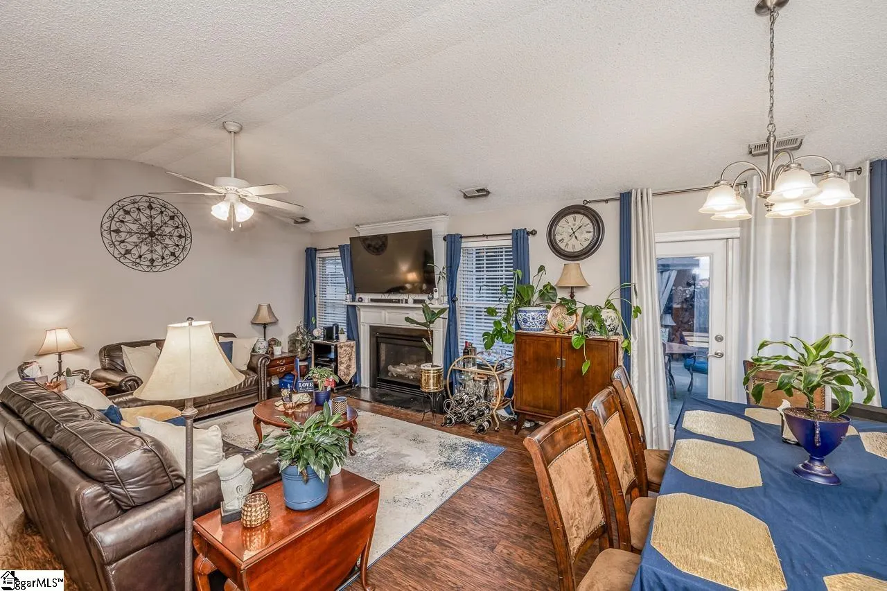 Property image 3 at 1 Coxton Mill Court, Greenville, SC 29605
