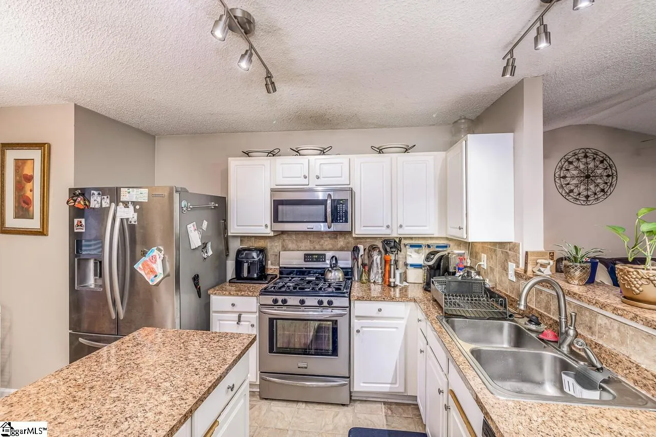 Property image 5 at 1 Coxton Mill Court, Greenville, SC 29605