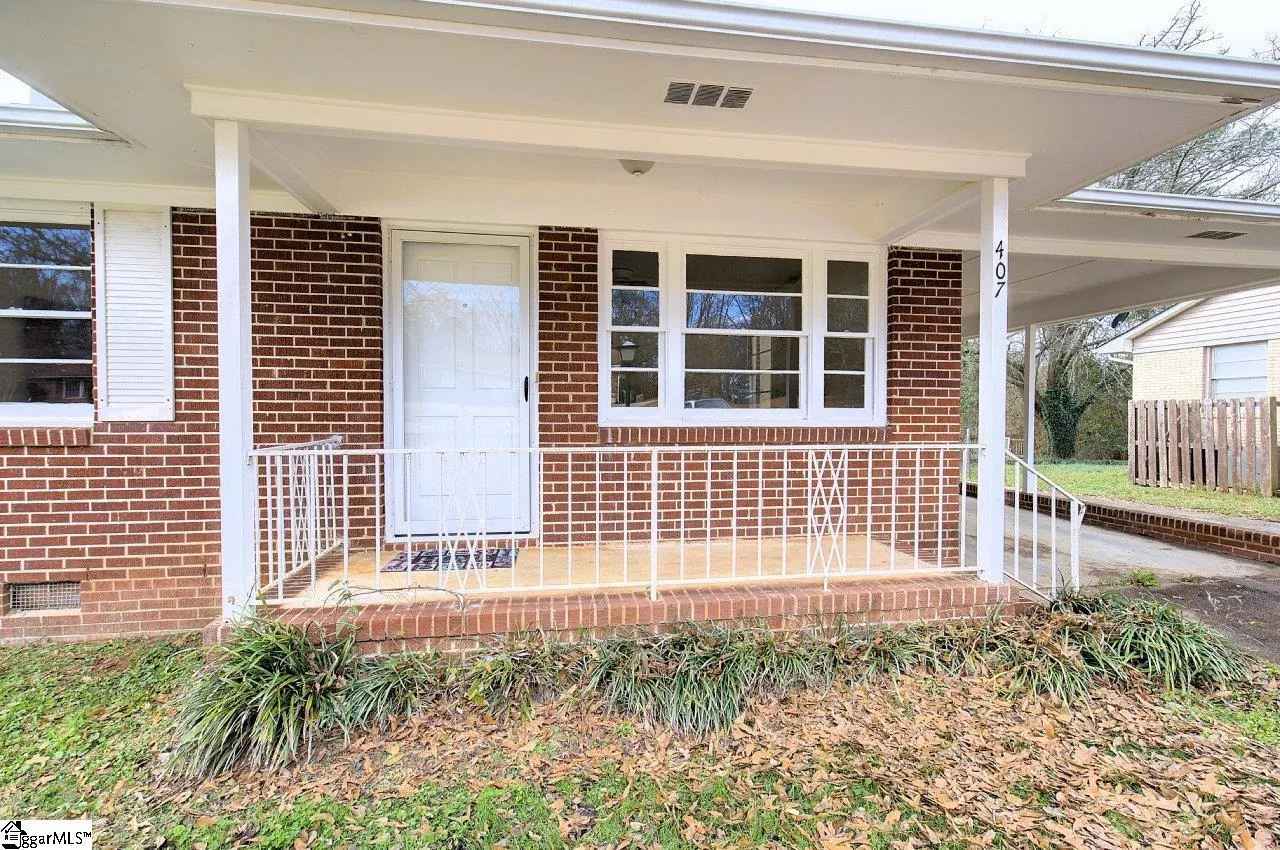 Property image 2 at 407 Camellia Drive, Anderson, SC 29625