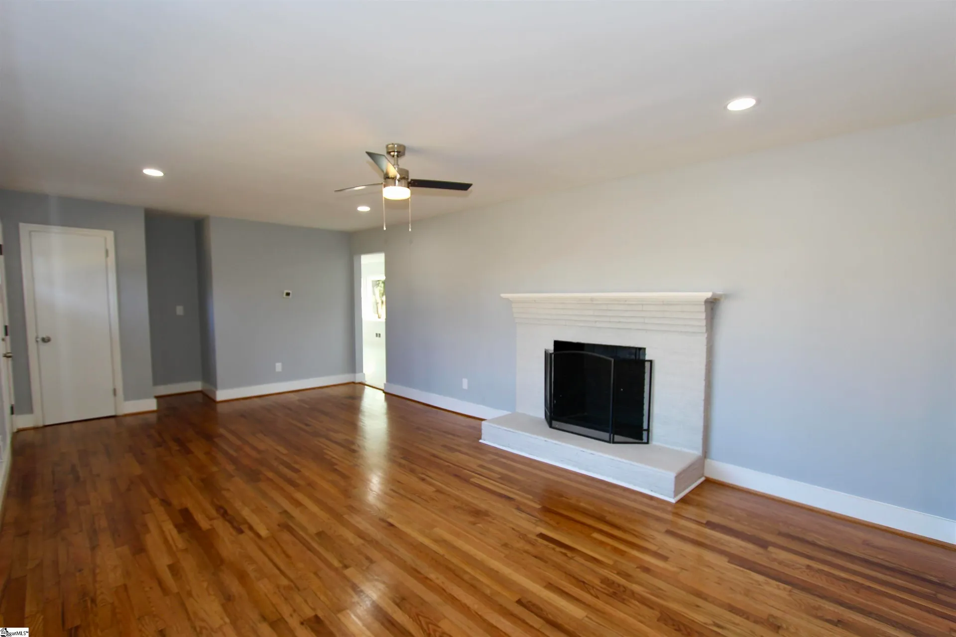 Property image 3 at 3055 Huntington Drive, Spartanburg, SC 29302