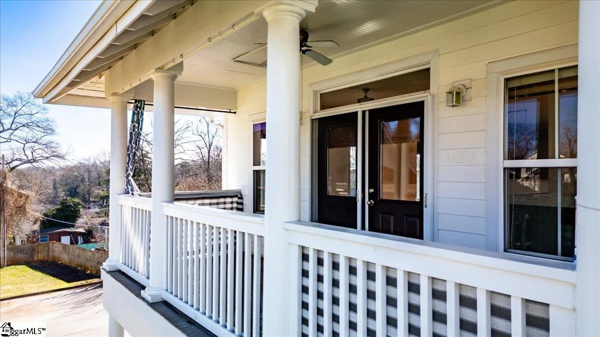 Property image 3 at 102 B Woodside Circle, Greenville, SC 29609