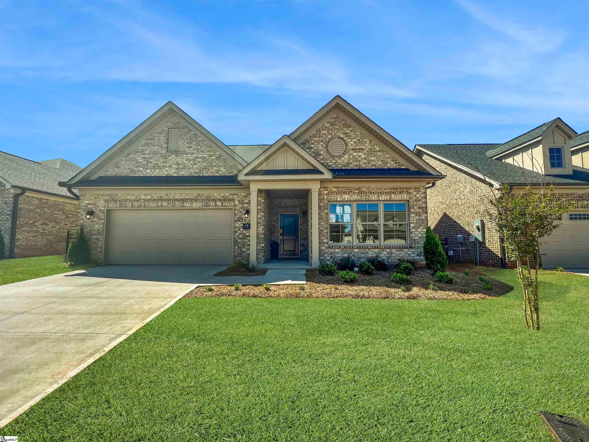 Property image 2 at 19 Lifestyle Court, Greer, SC 29650