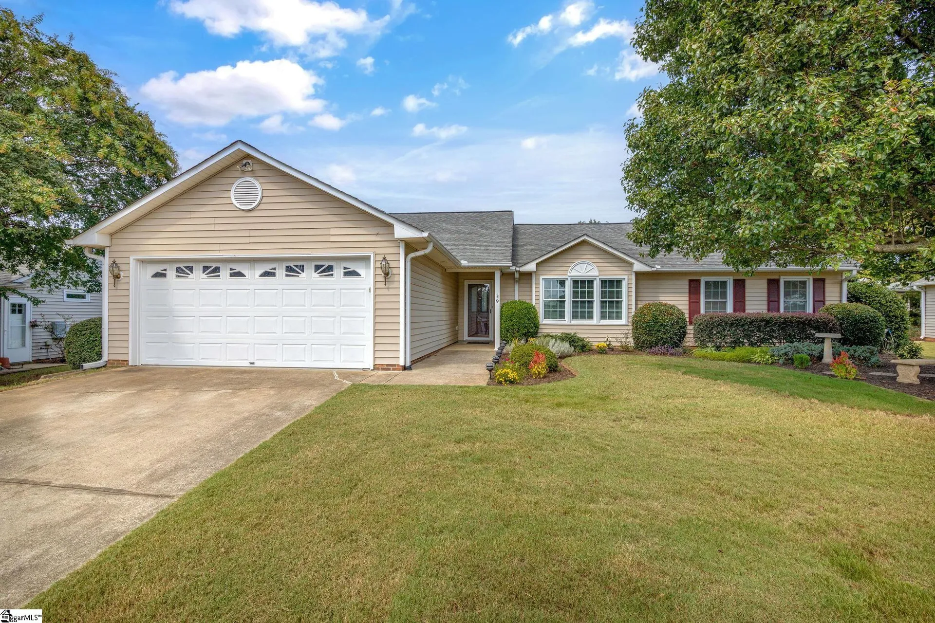 Property image 1 at 9 Windcrest Drive, Greenville, SC 29615