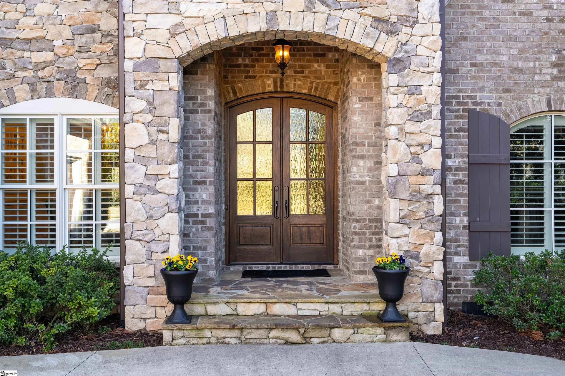 Property image 2 at 30 Charleston Oak Lane, Greenville, SC 29615