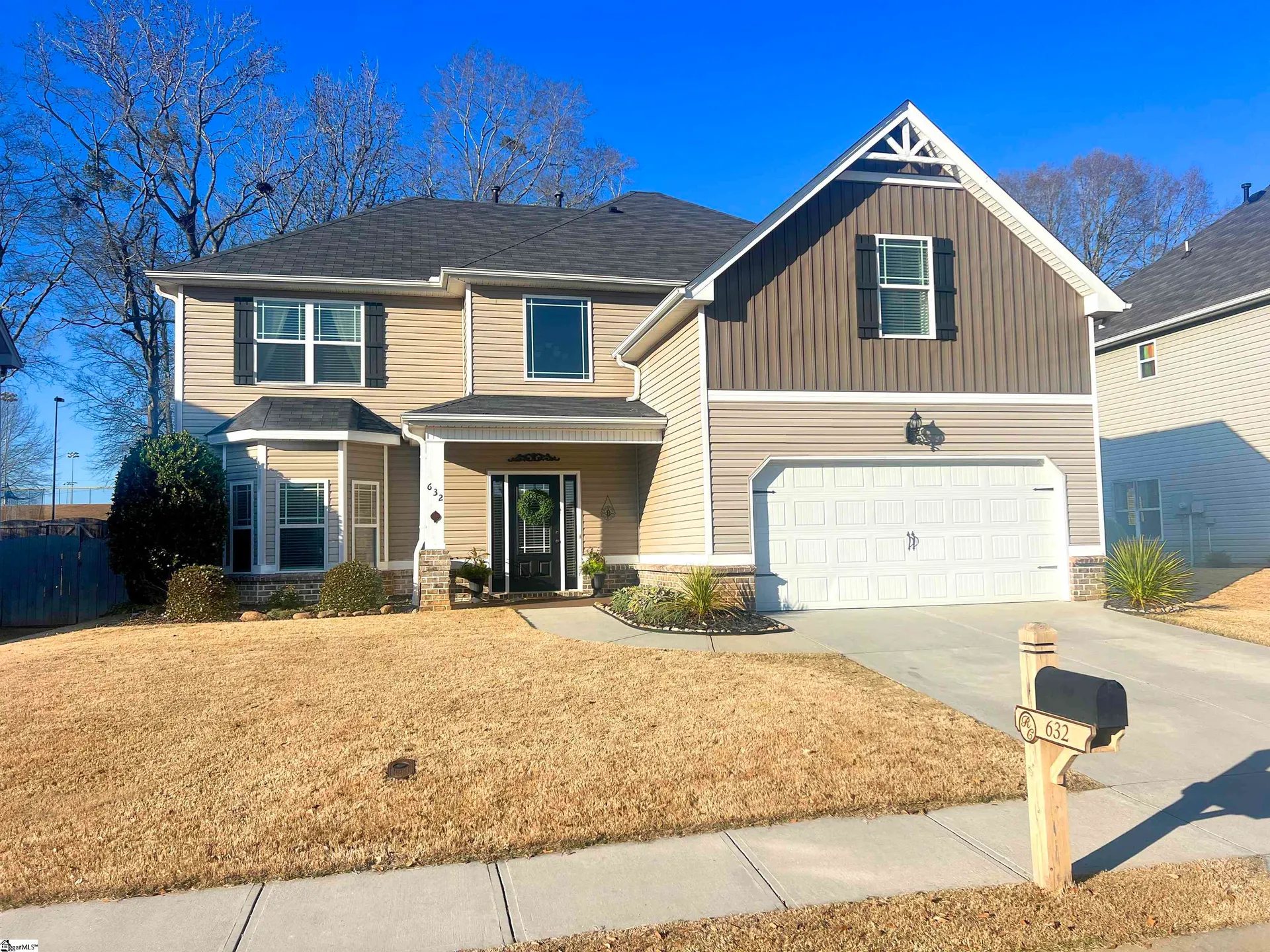 632 W Czardas Way