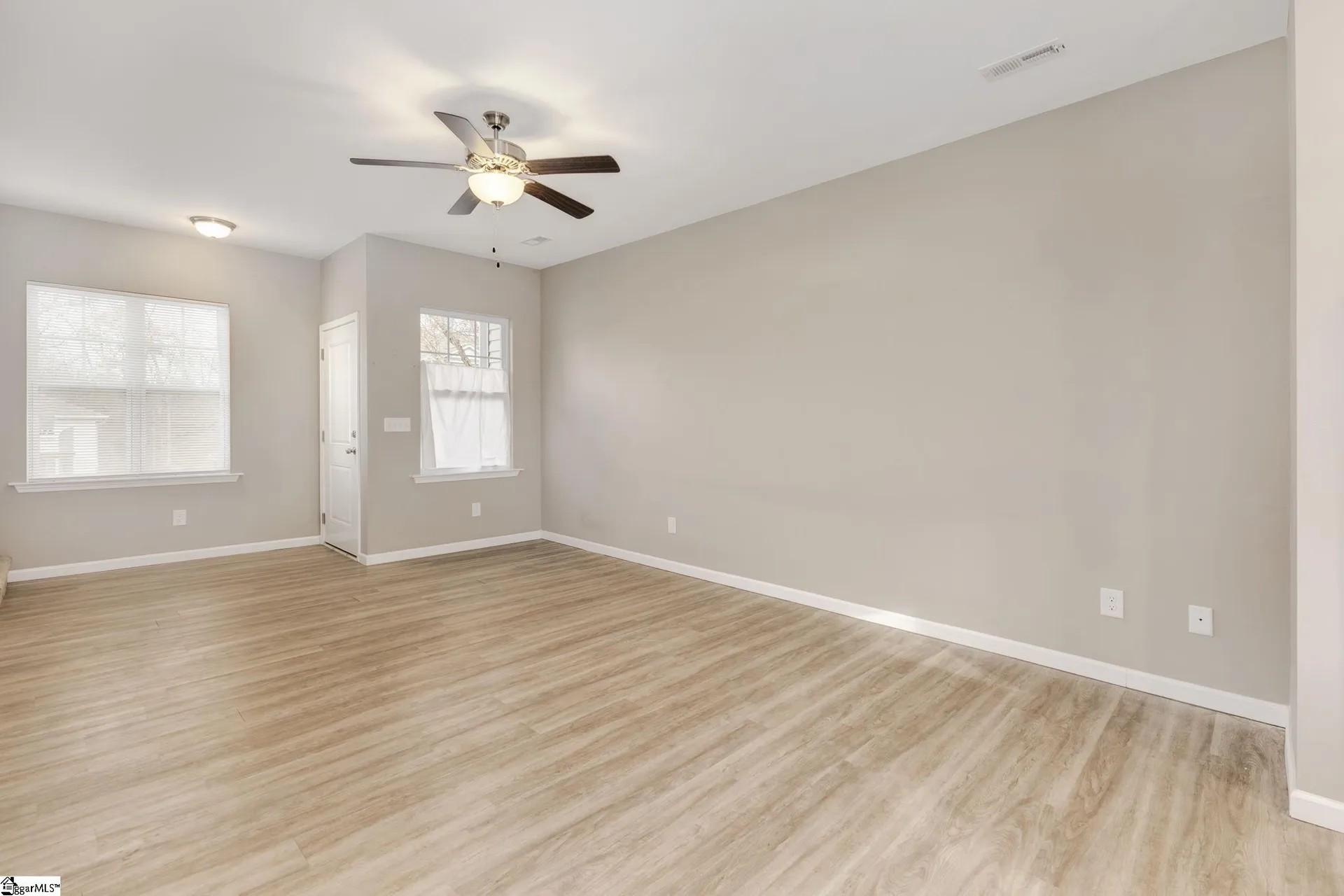 Property image 3 at 95 Huntress Drive, Greer, SC 29651
