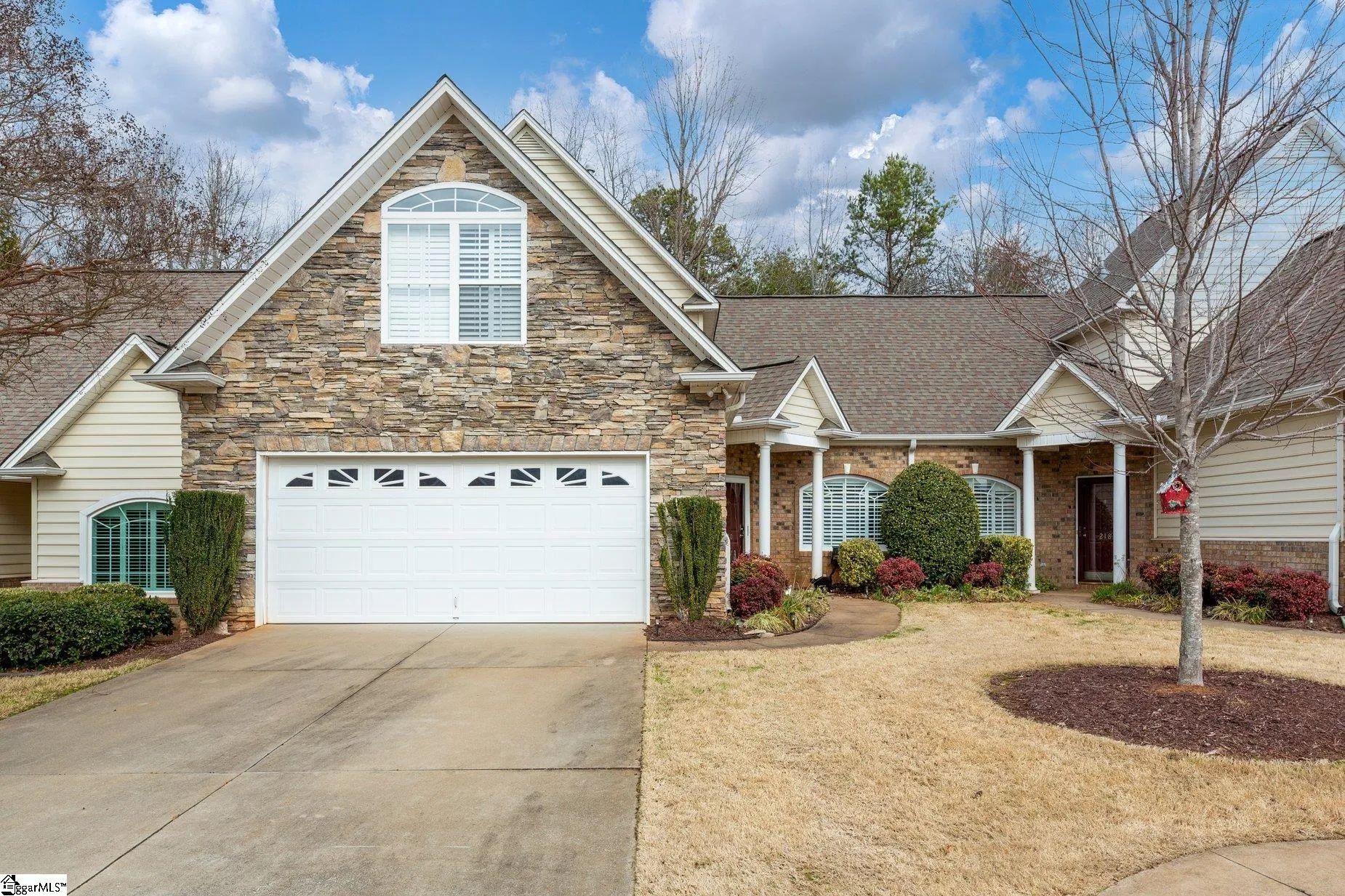 220 Stonecliff Way