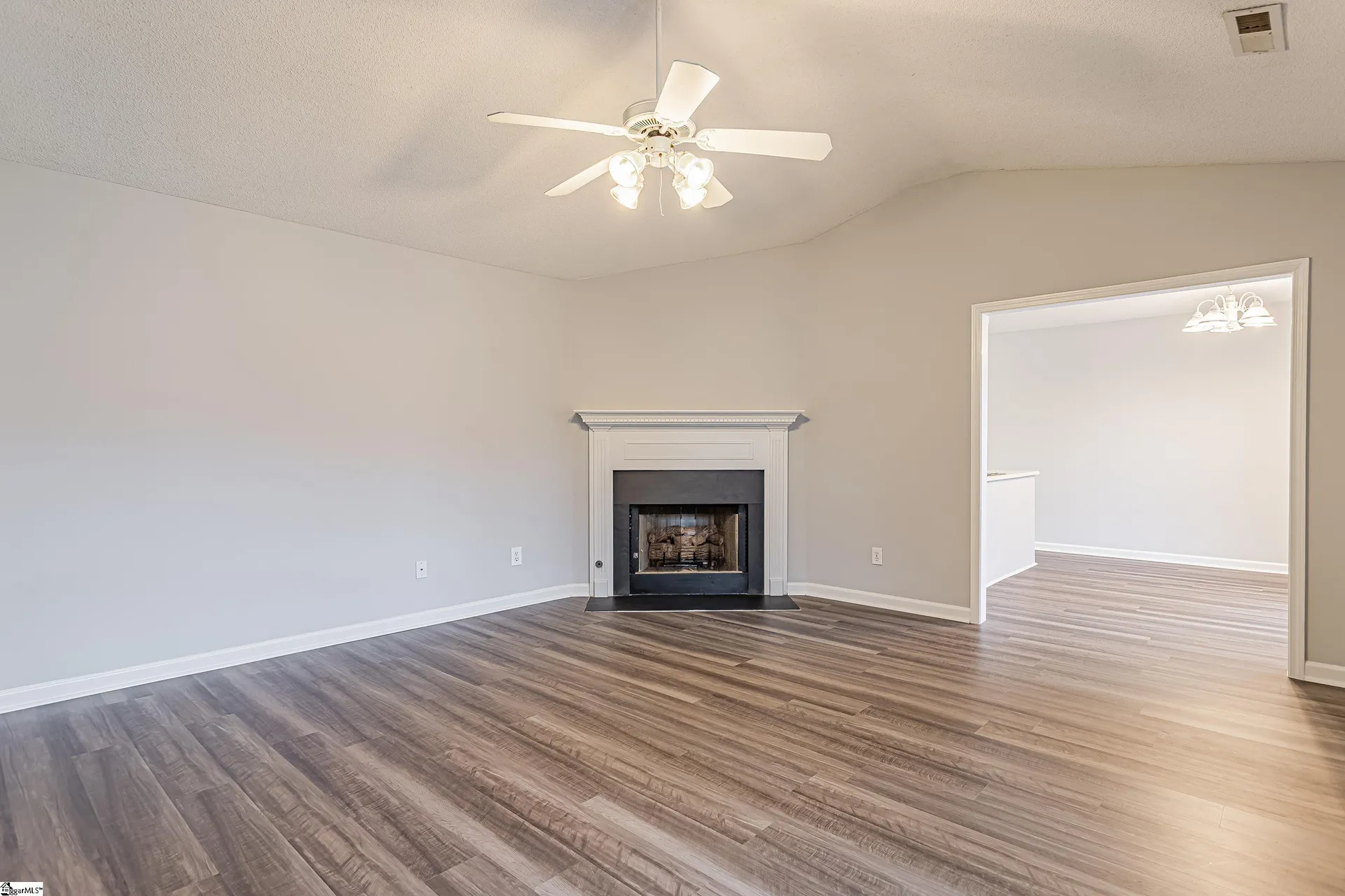 Property image 5 at 200 Golden Leaf Lane, Simpsonville, SC 29681