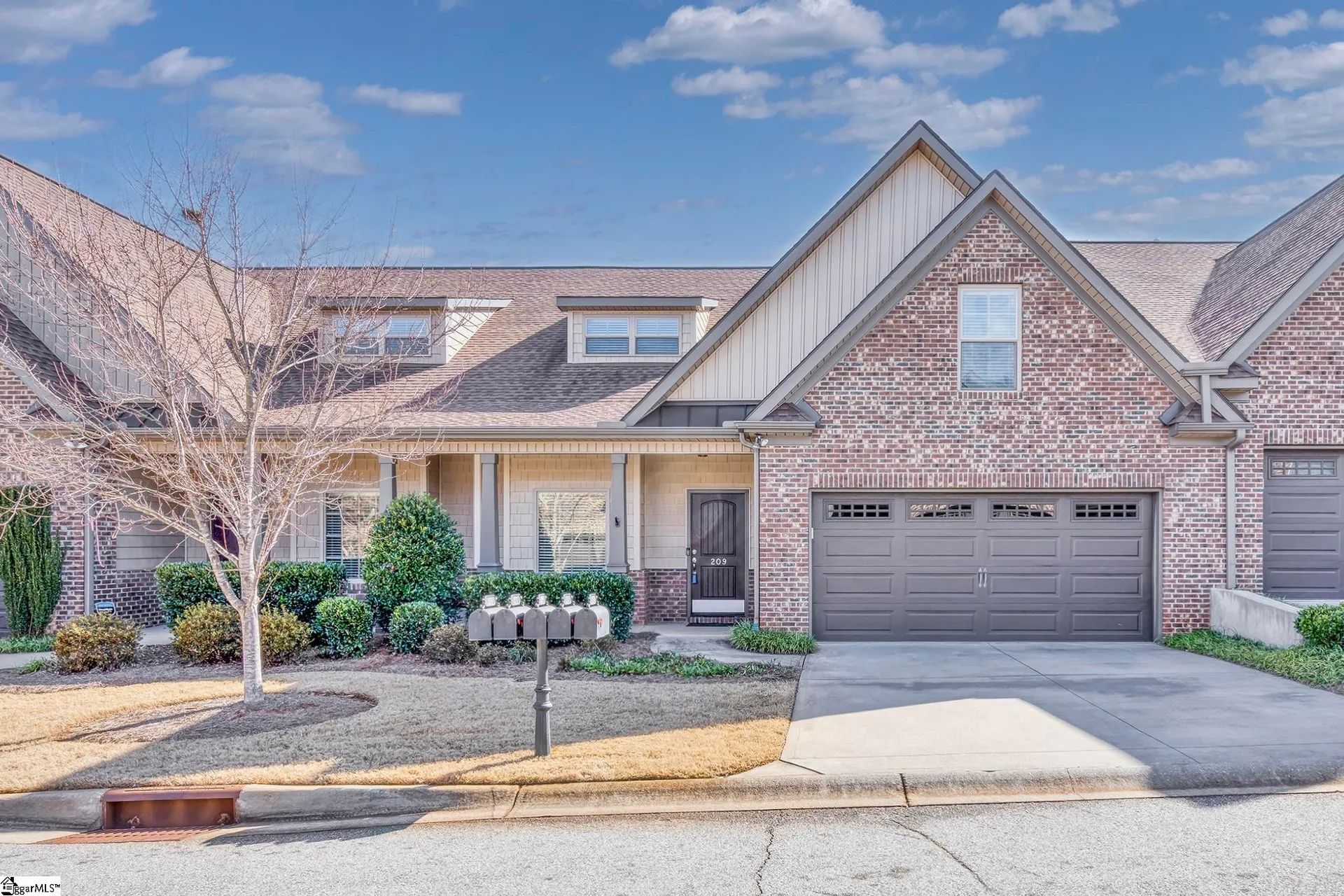 209 Bay Laurel Way