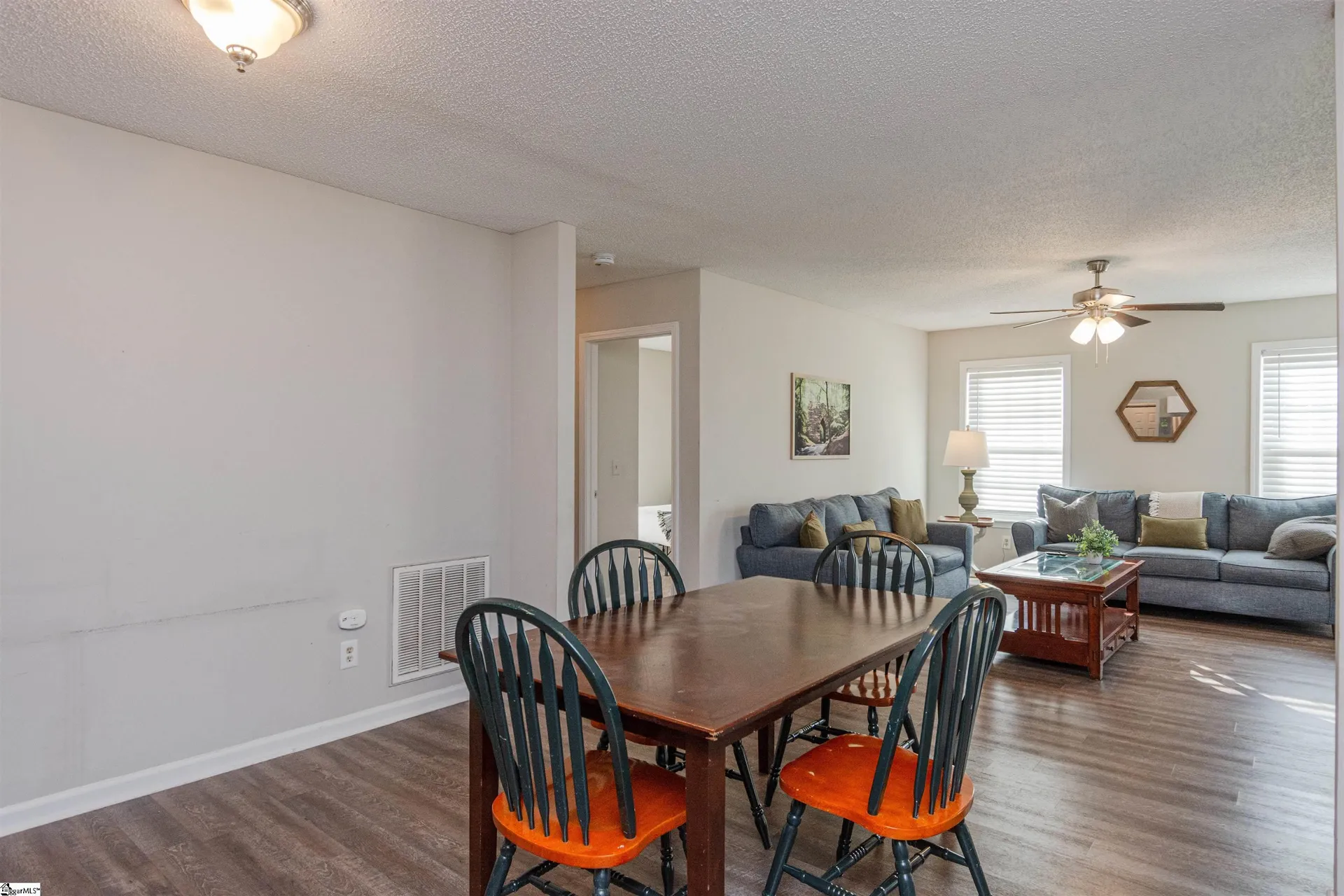 Property image 4 at 100 Carver Street, Greenville, SC 29611