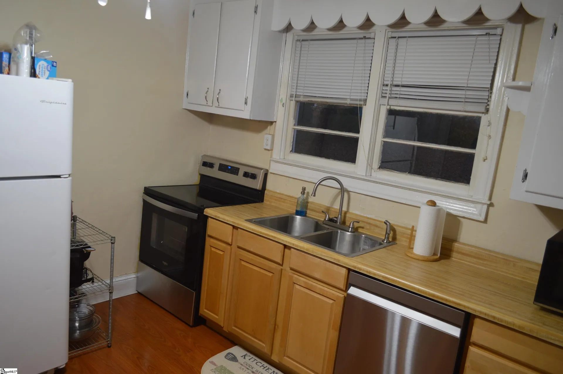 Property image 4 at 1902 Old Parker Road, Greenville, SC 29609