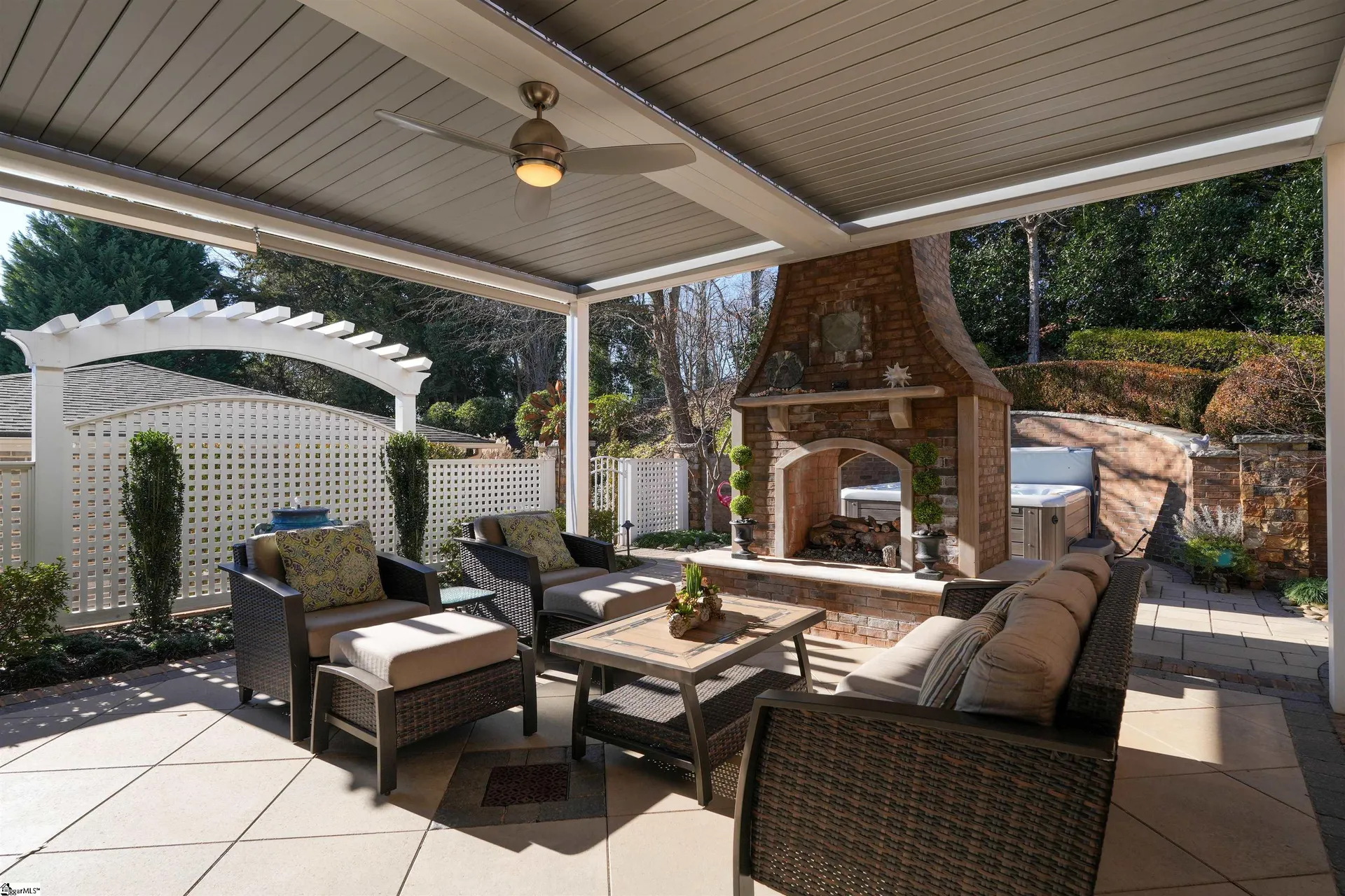 Property image 2 at 11 English Ivy Lane, Greenville, SC 29609