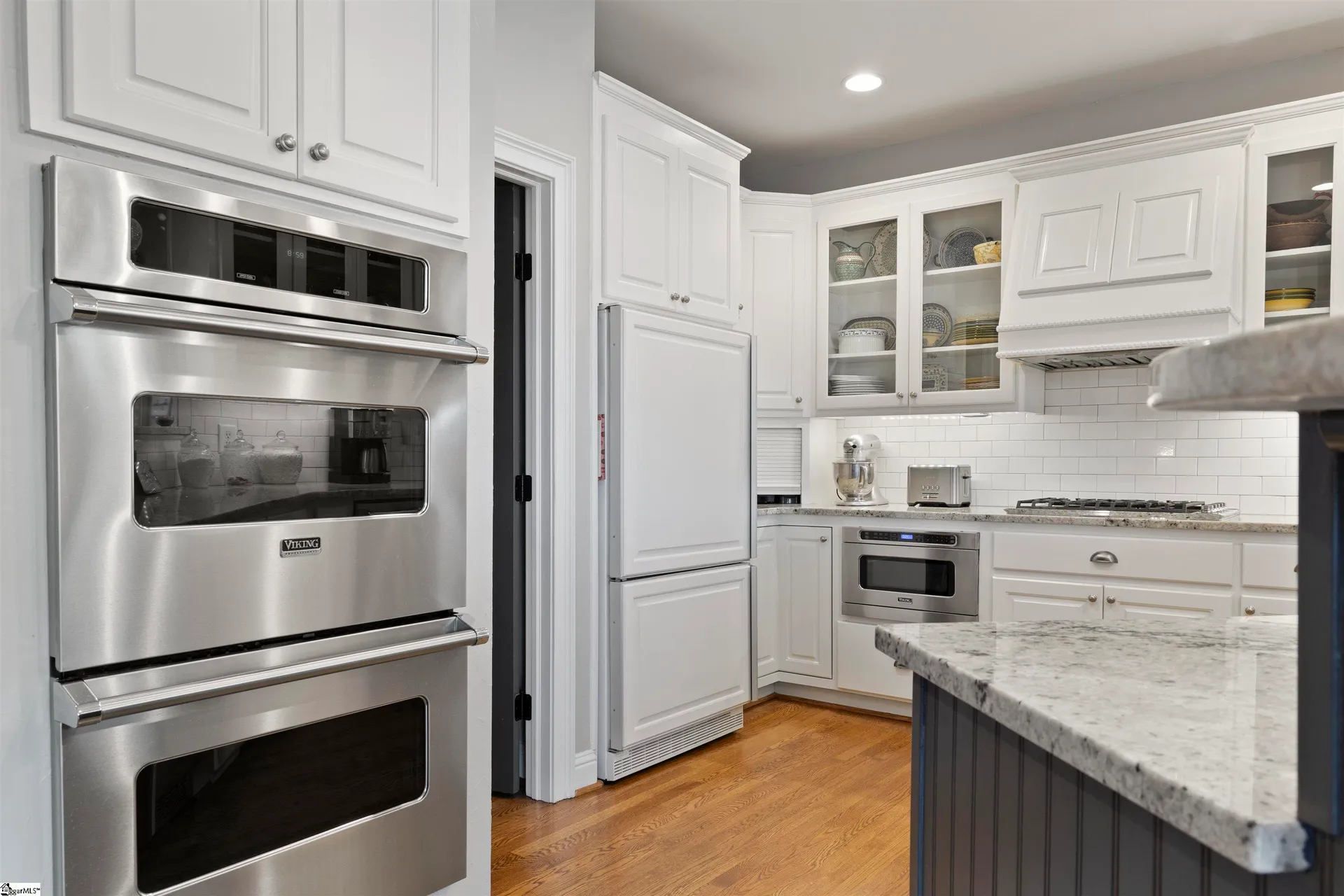 Property image 3 at 158 W Bay View Drive, Seneca, SC 29672