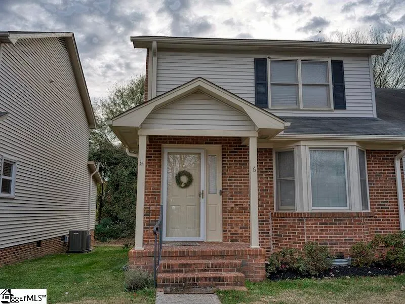 6 Hillington Place