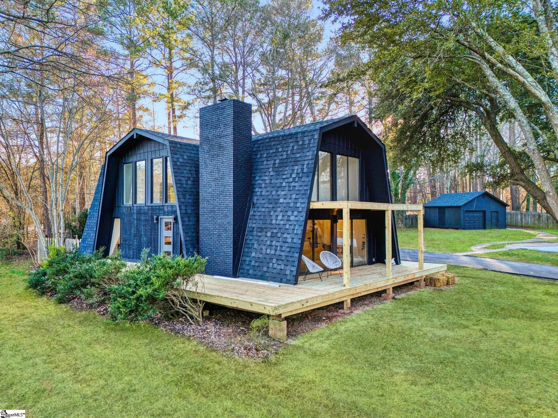 112 Wayland Drive