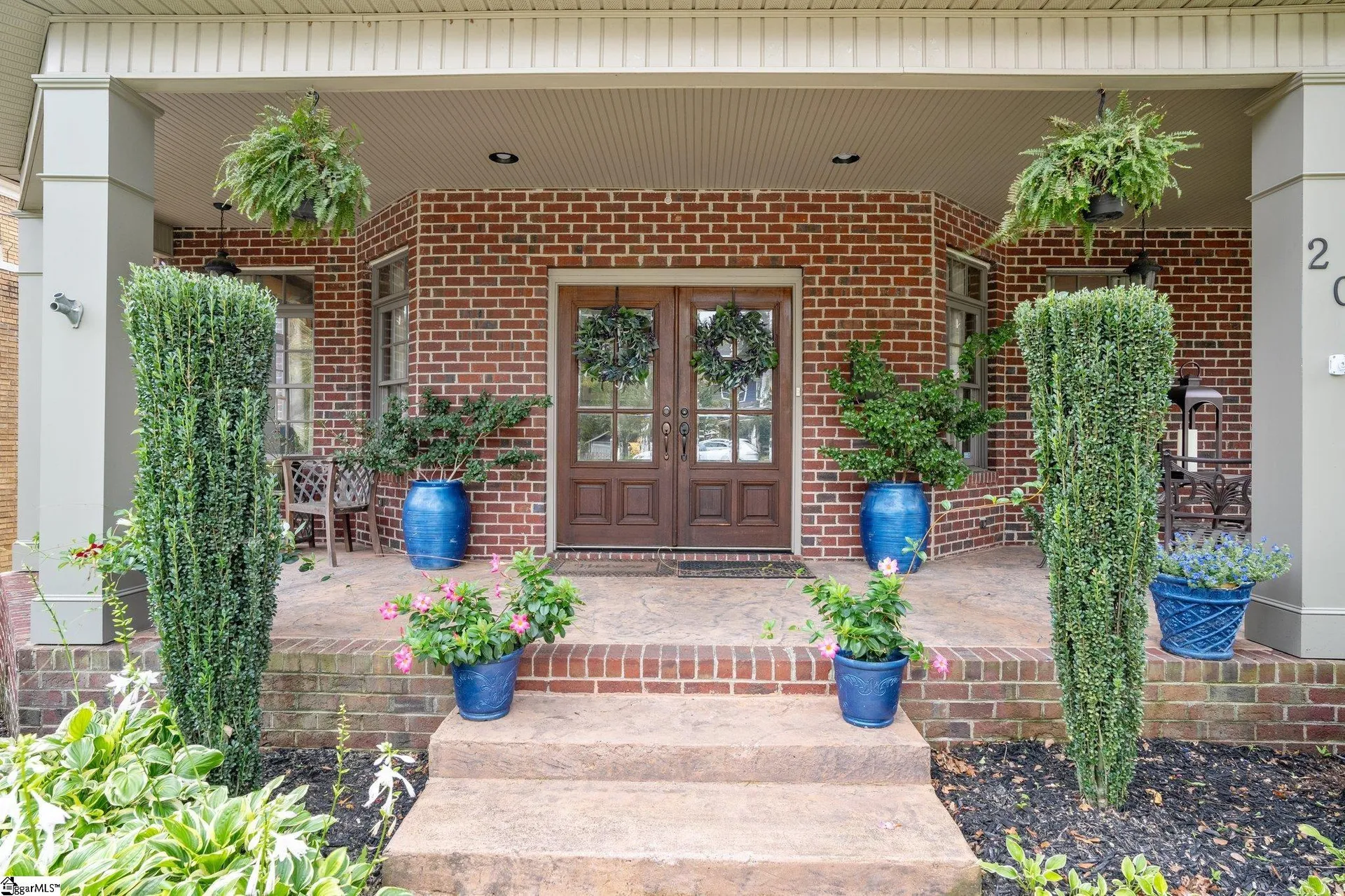 Property image 2 at 204 E Earle Street, Greenville, SC 29609