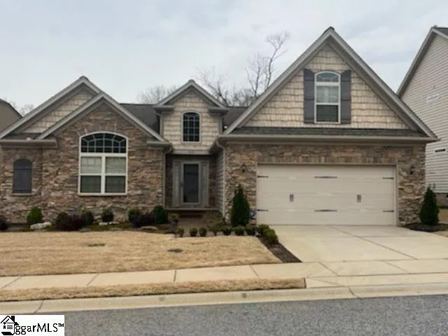 212 Bergen Lane