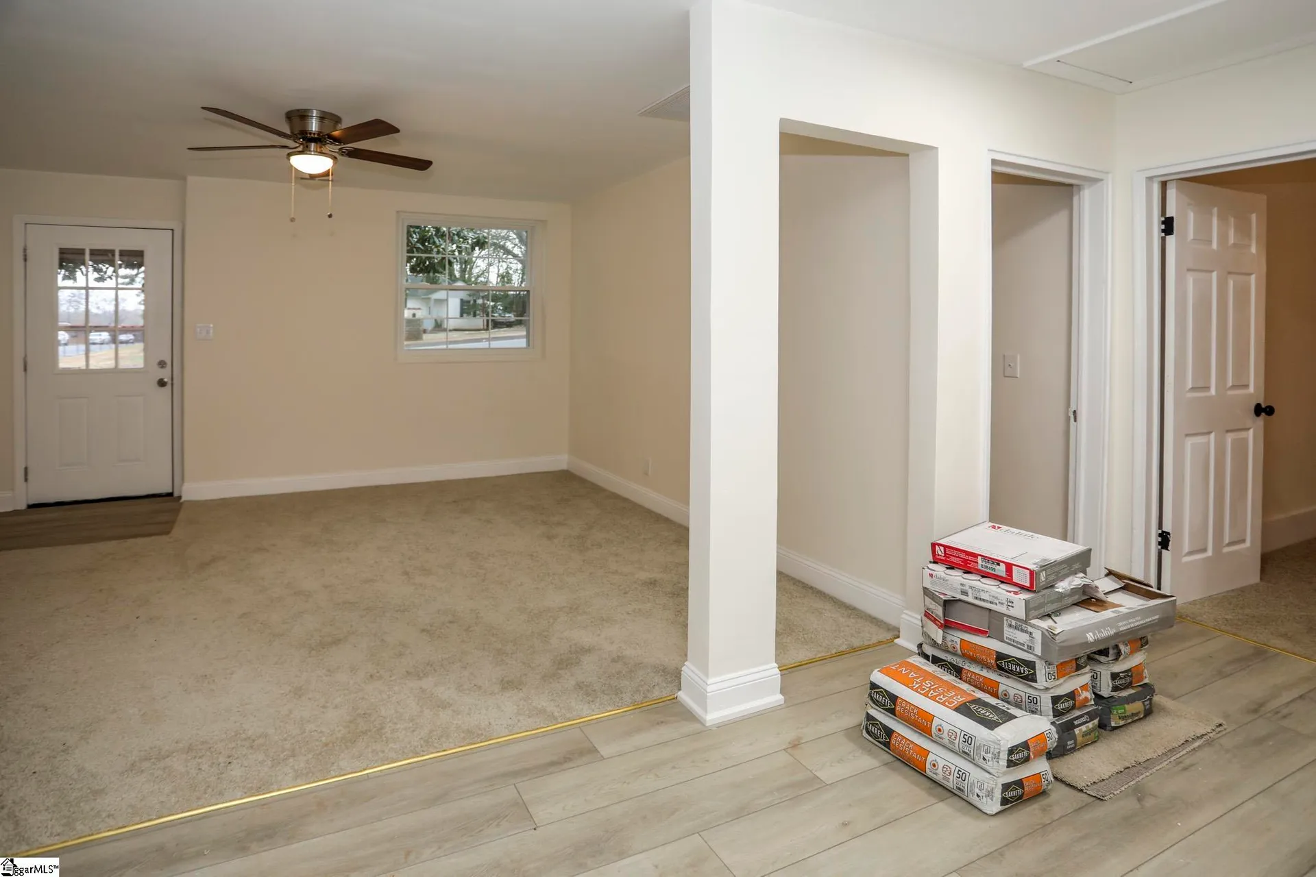 Property image 5 at 32 Ridgeway Drive, Greenville, SC 29605