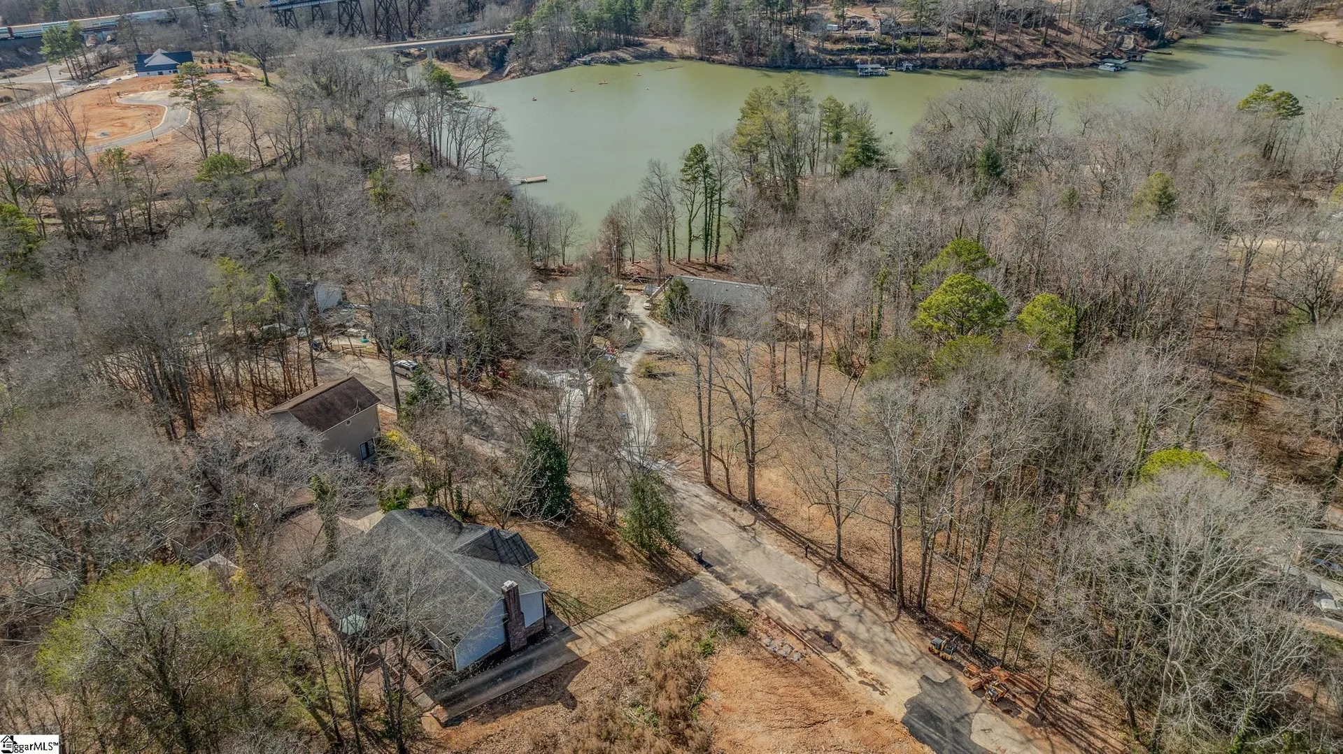 Property image 2 at 9 Debsyl Way, Greenville, SC 29611