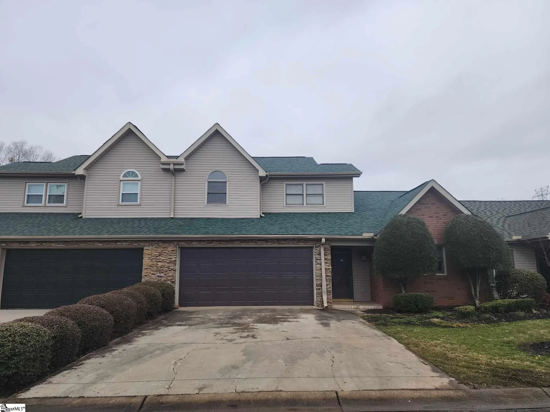 104 C Pinnacle Lane
