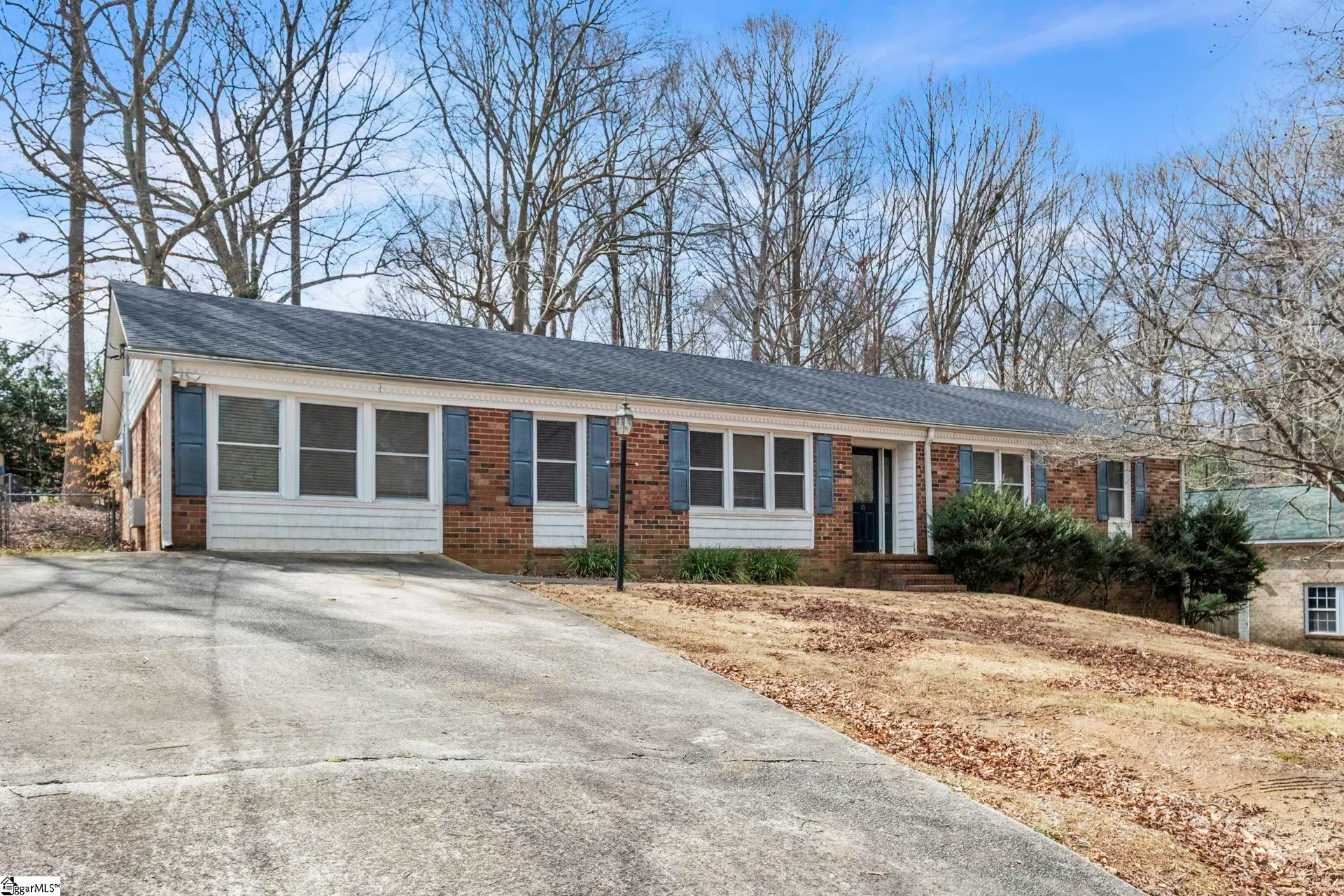 Property image 2 at 10 Armsdale Drive, Taylors, SC 29687
