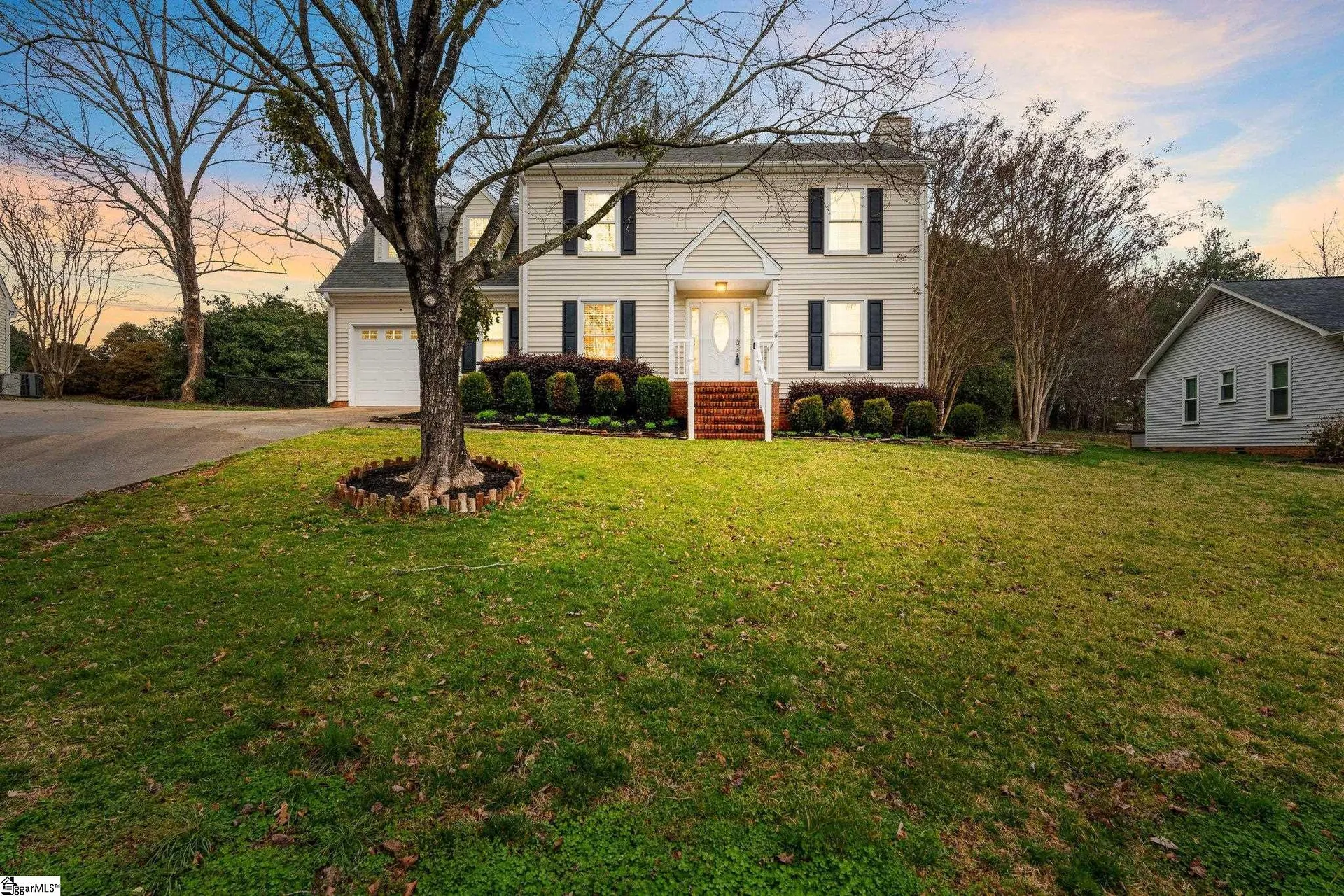106 Fox Run Circle