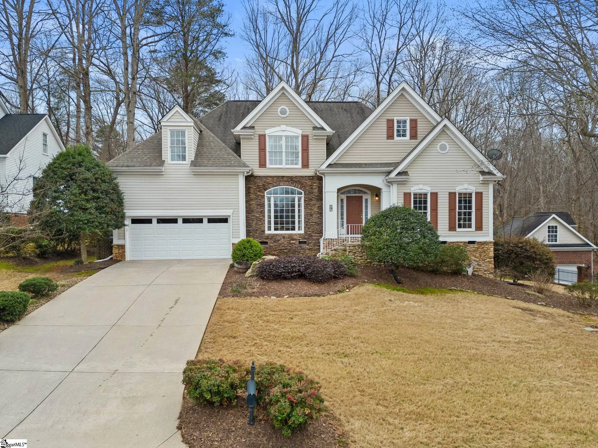17 Dunrobin Lane