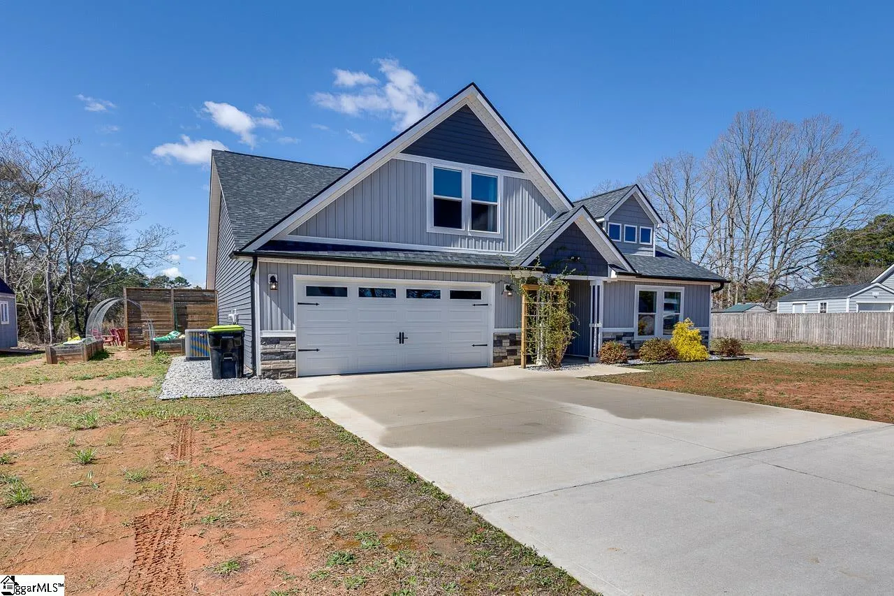 Property image 3 at 408 Analyse Drive, Wellford, SC 29385