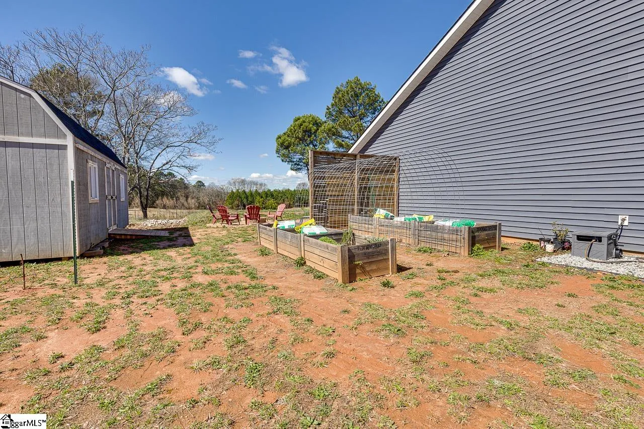 Property image 4 at 408 Analyse Drive, Wellford, SC 29385