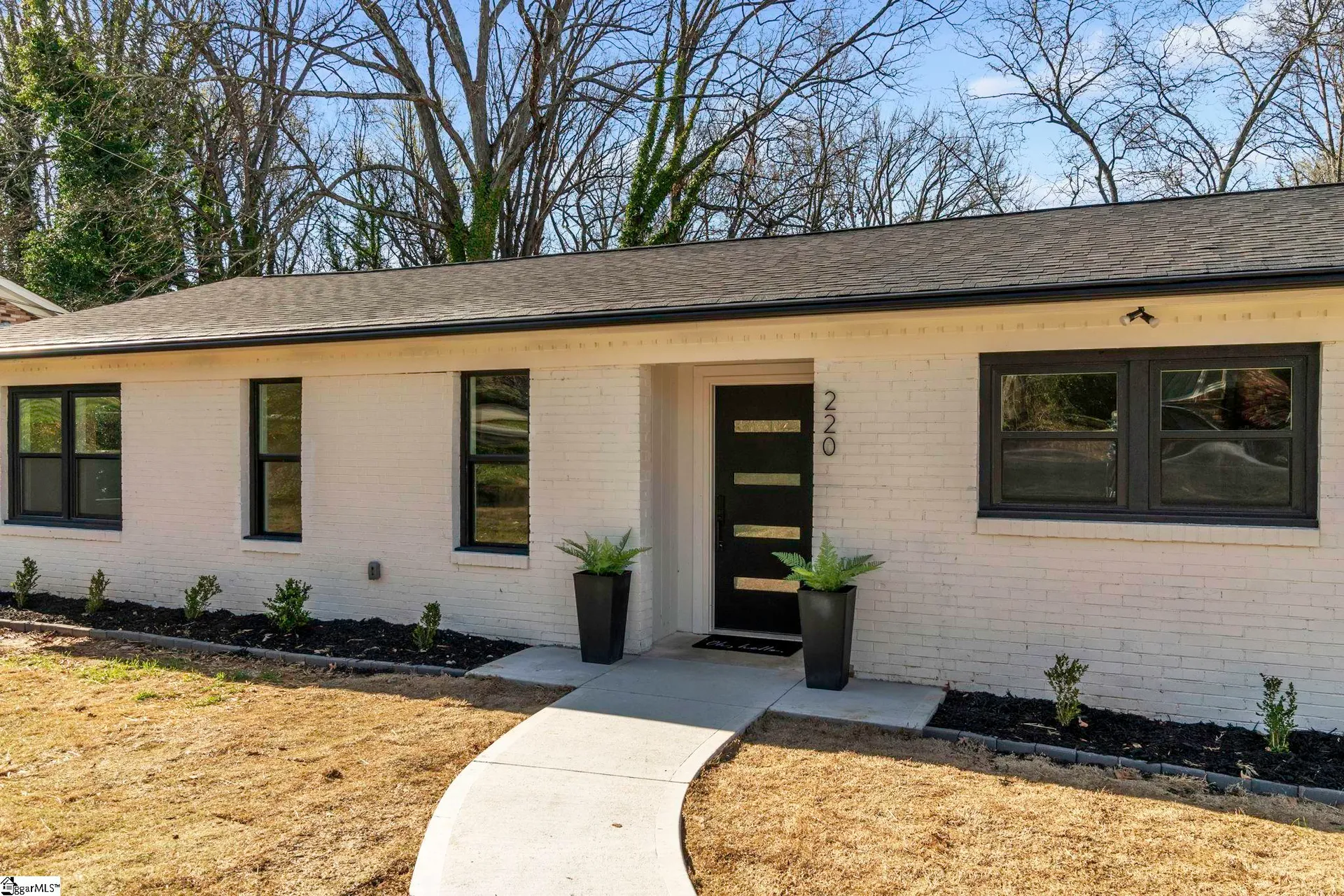 Property image 3 at 220 Azalea Court, Greenville, SC 29615
