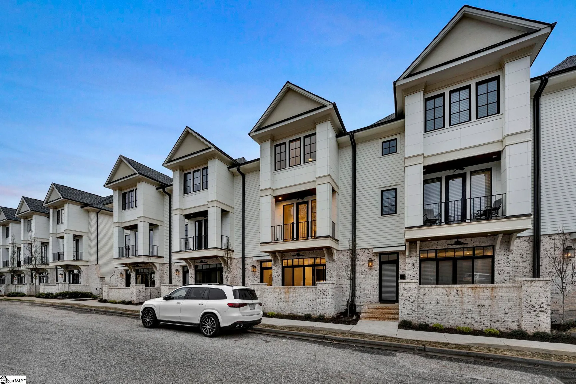 36 Claussen Avenue