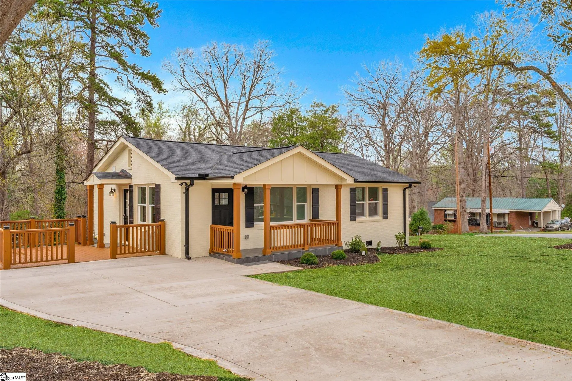 109 Kennedy Drive