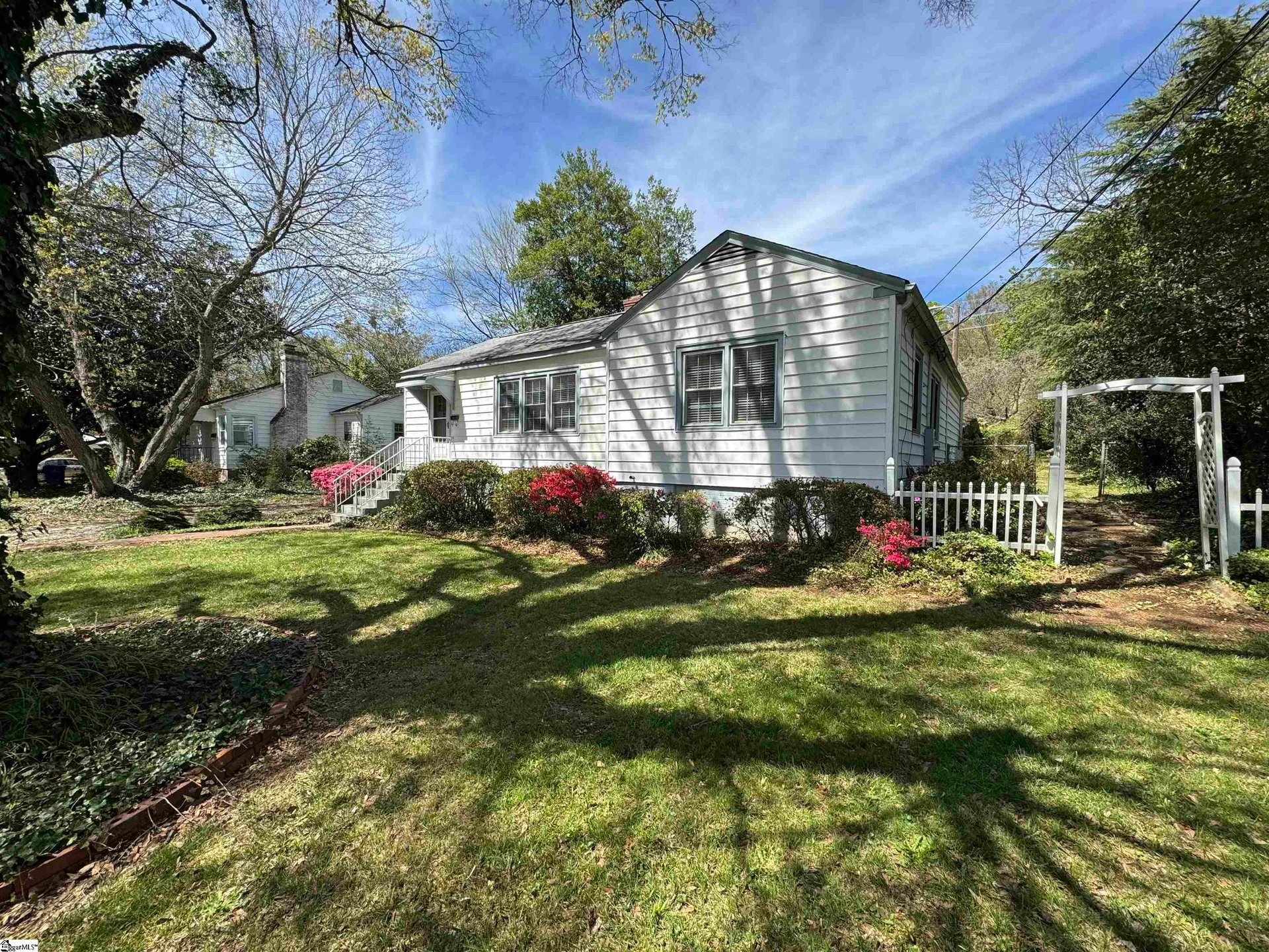 Property image 2 at 20 Auburn Street, Greenville, SC 29609
