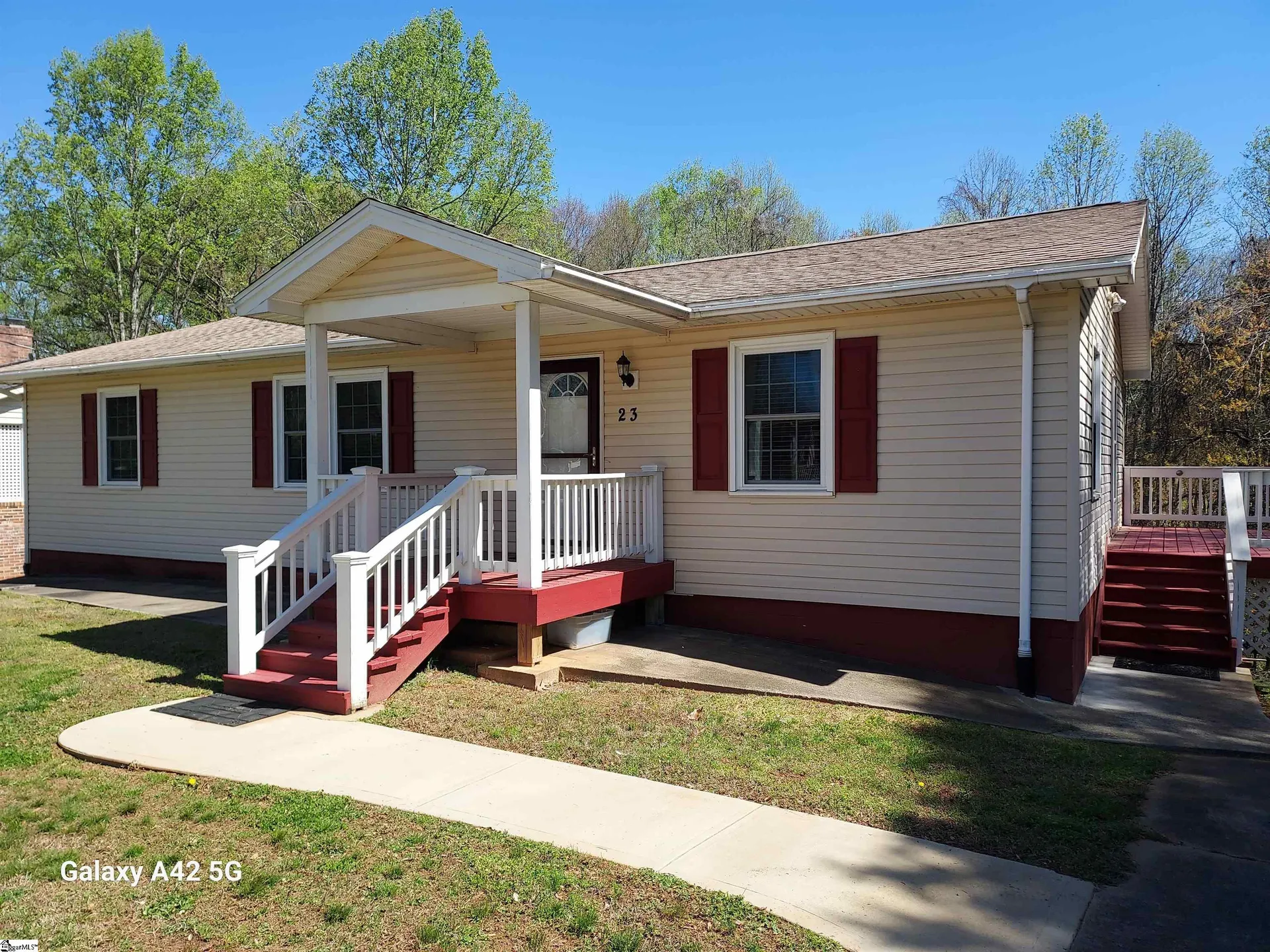 23 Shamrock Circle