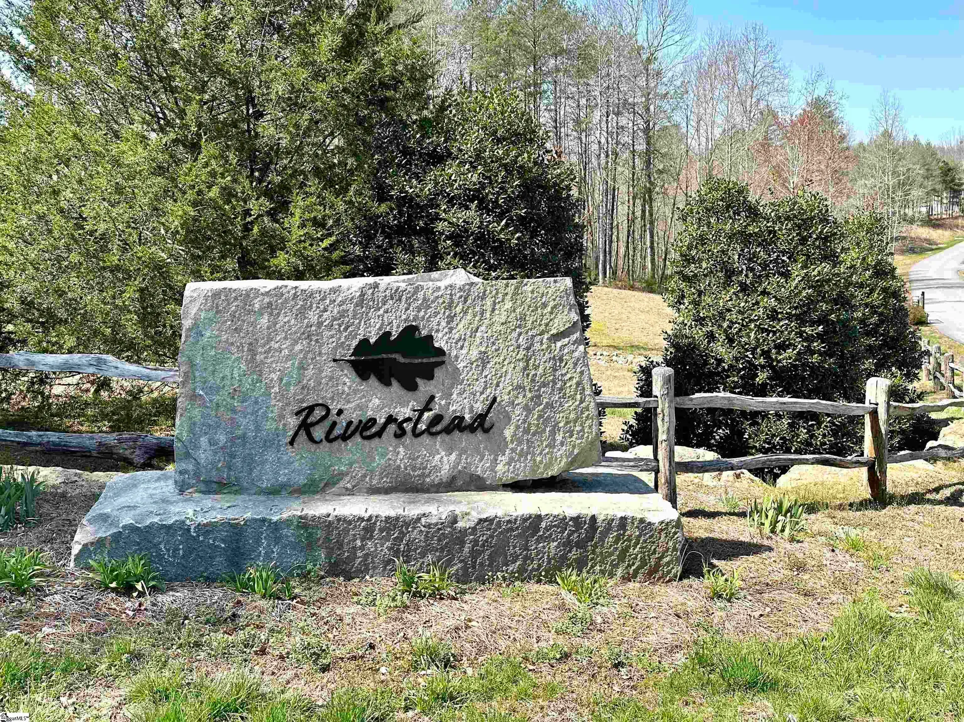 Property image 2 at 121 Red Oak Way, Marietta, SC 29661