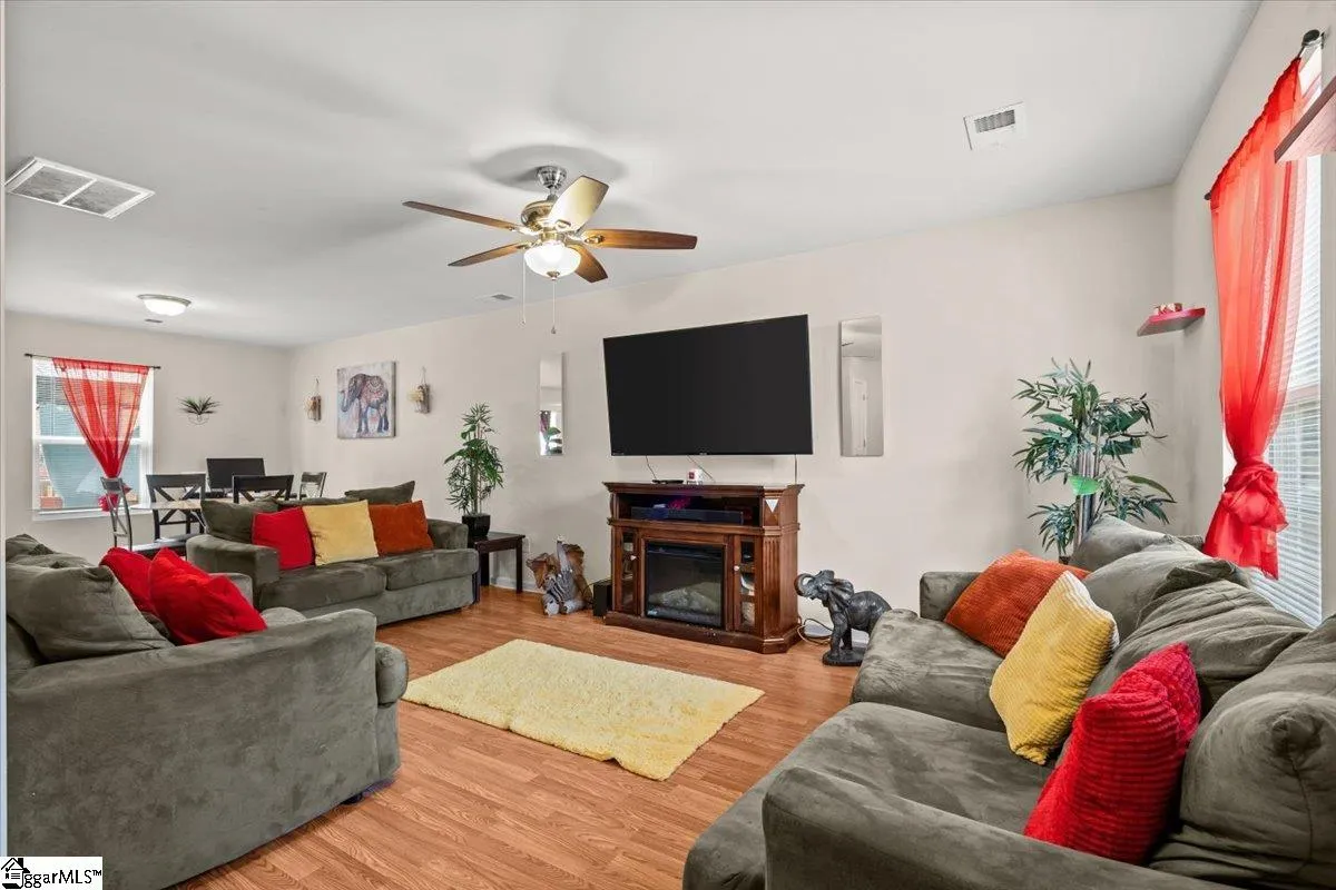 Property image 4 at 128 Evvalane Drive, Spartanburg, SC 29302