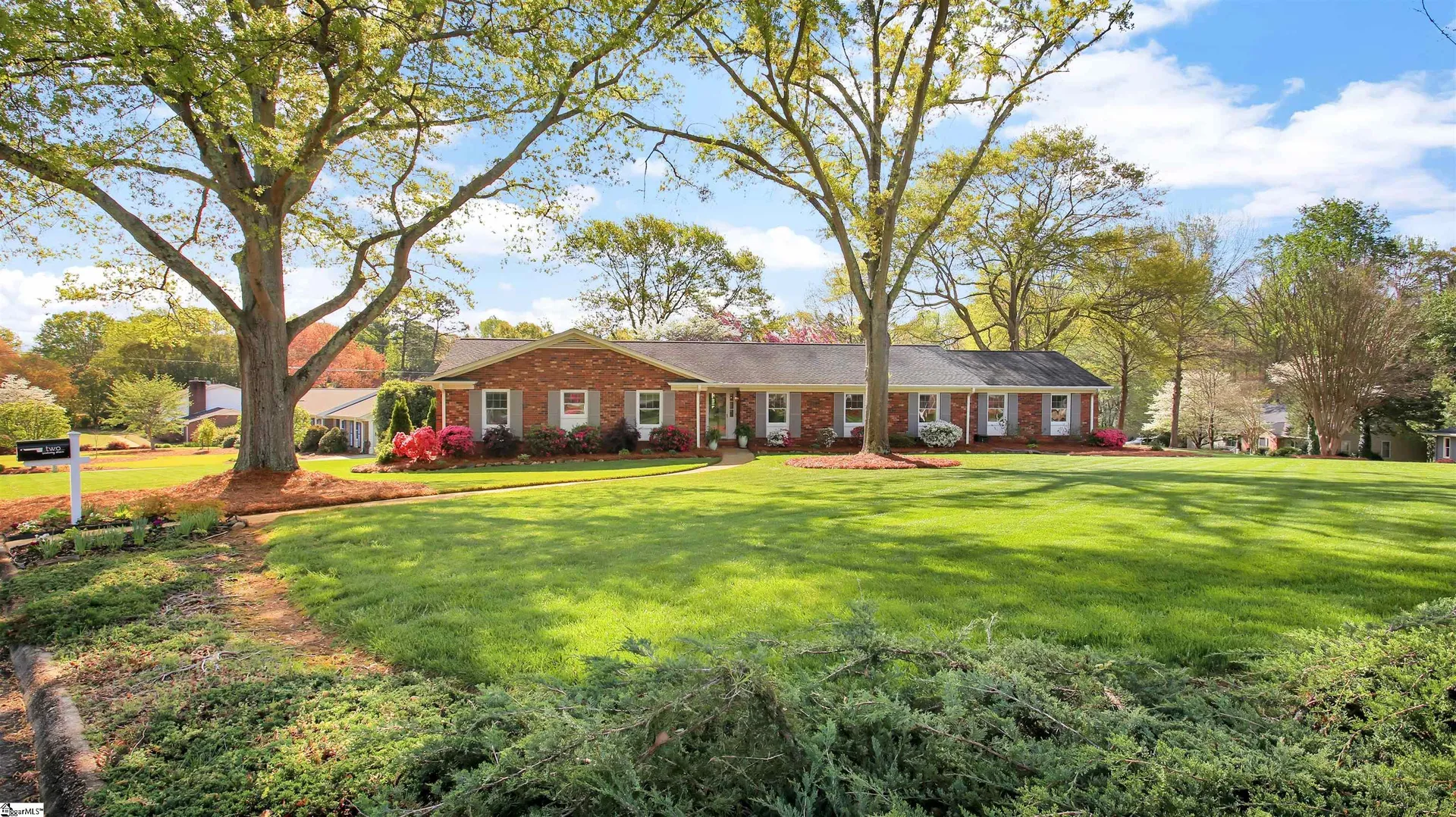 Property image 1 at 2 Seabury Drive, Greenville, SC 29615