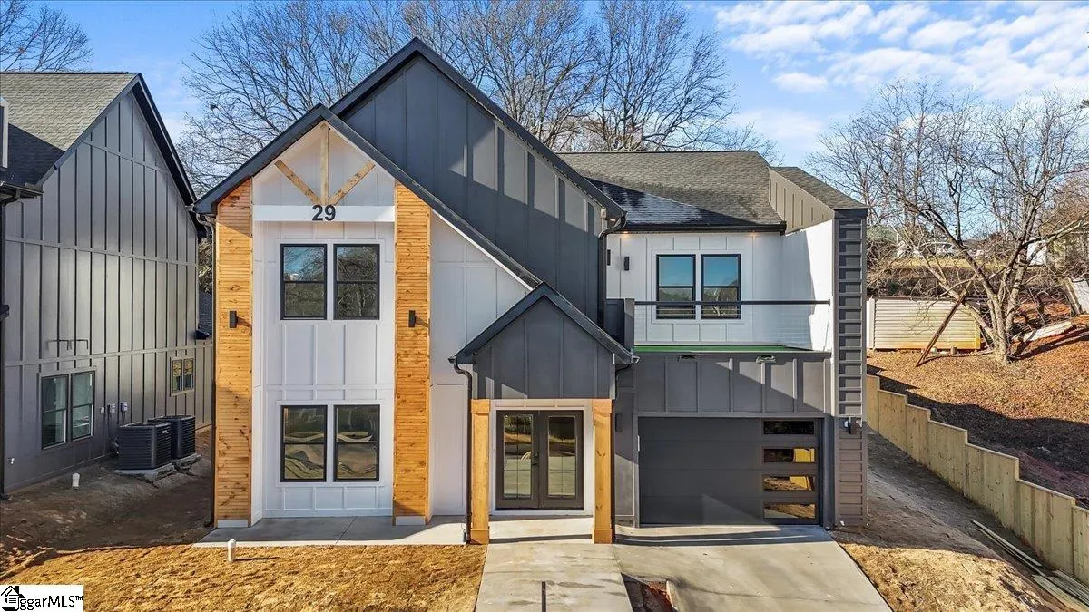 Property image 2 at 29 Heard Drive, Greenville, SC 29605