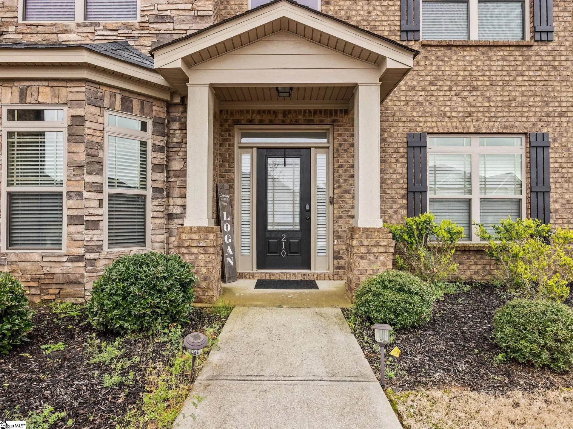 Property image 3 at 210 E Longfield Lane, Woodruff, SC 29388
