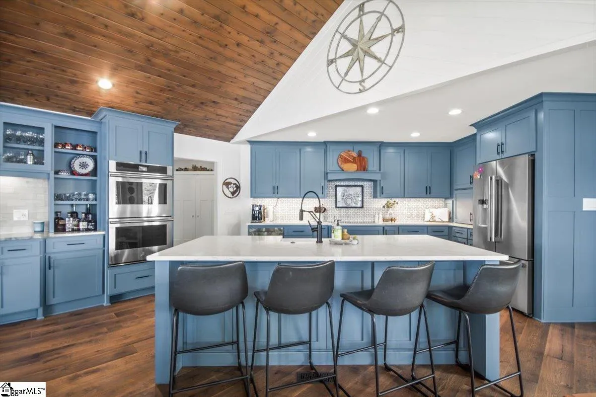 Property image 5 at 519 Beacon Shores Drive, Seneca, SC 29672