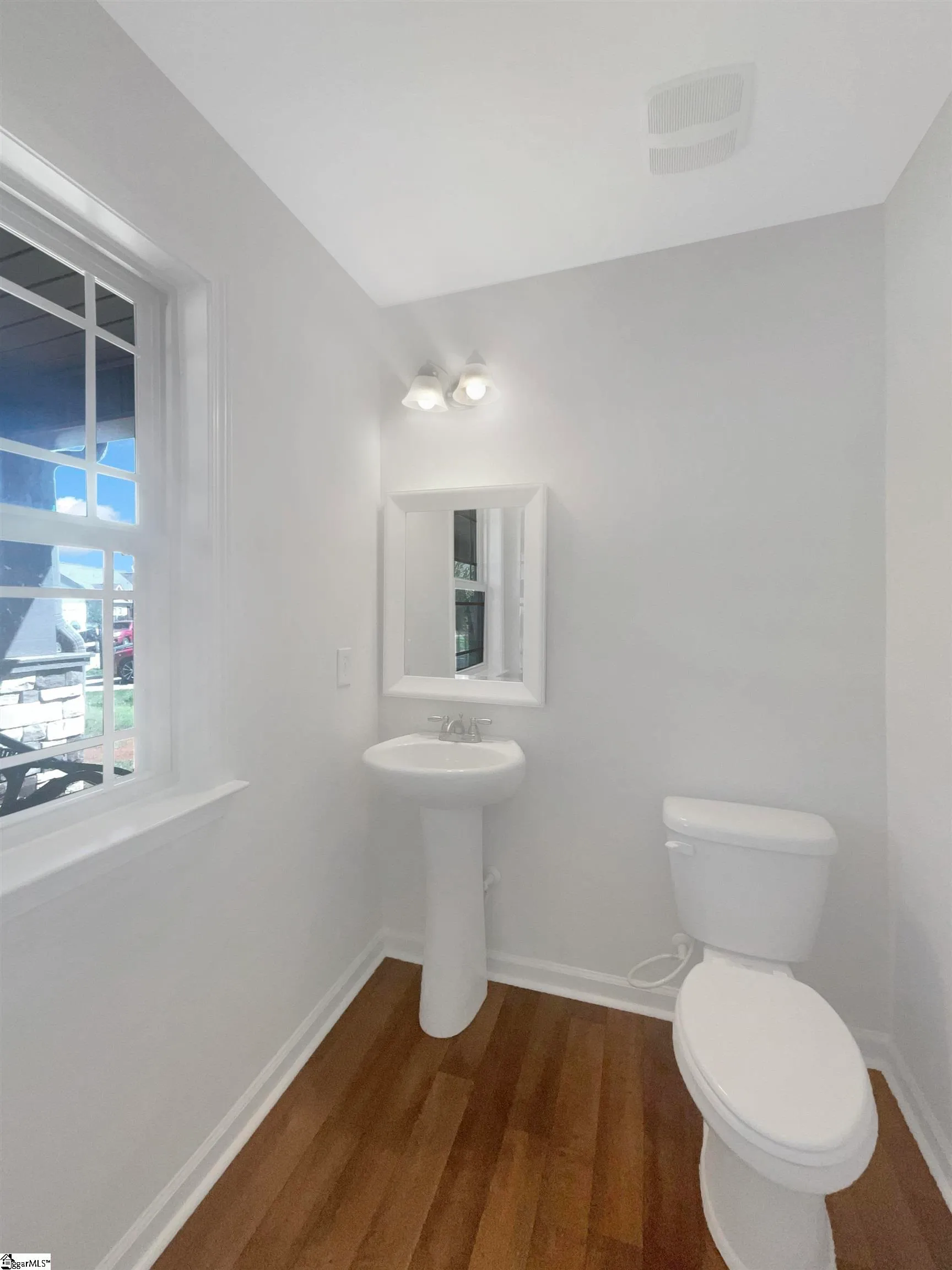 Property image 3 at 425 Terilyn Court, Greenville, SC 29611
