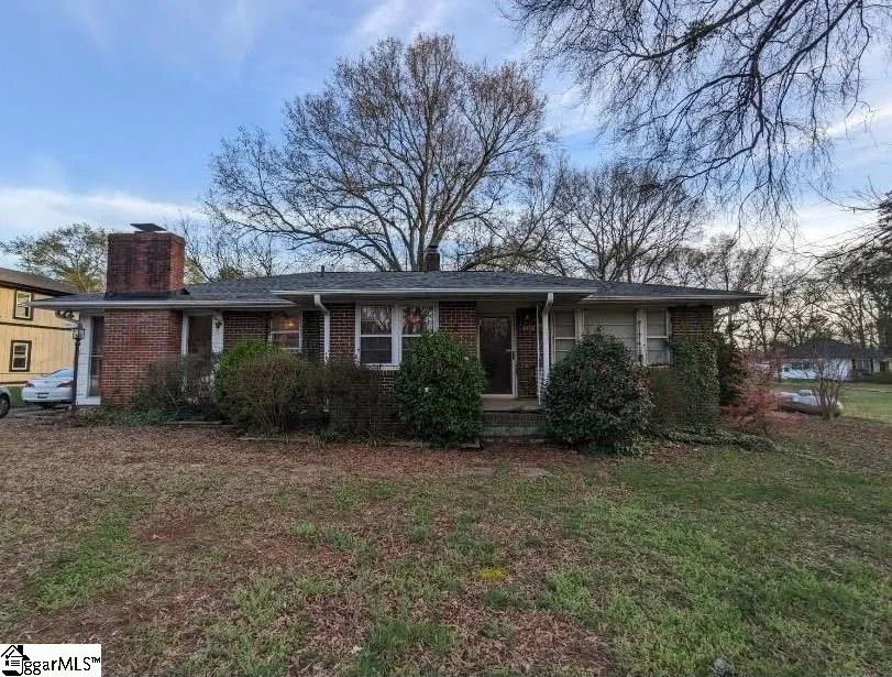 408 Meadors Avenue