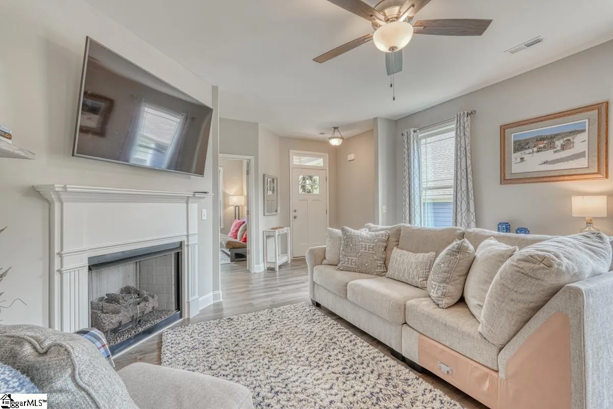 Property image 2 at 54 Verona Circle, Simpsonville, SC 29681