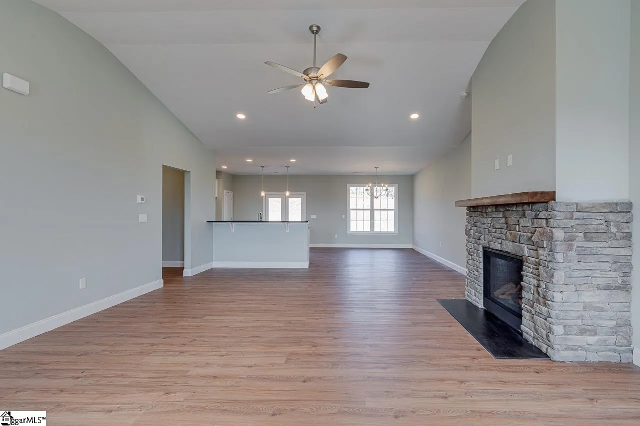Property image 5 at 8 Marion Meadow Lane, Travelers Rest, SC 29690
