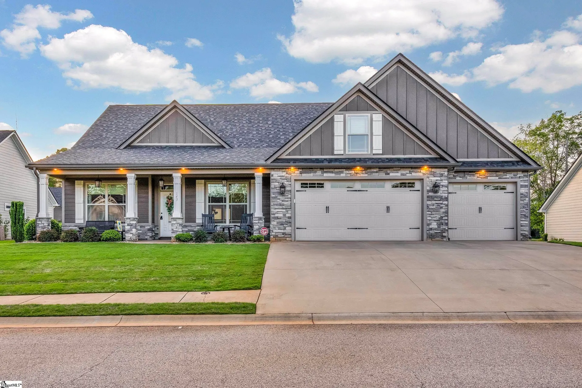 143 Southern Oaks Drive