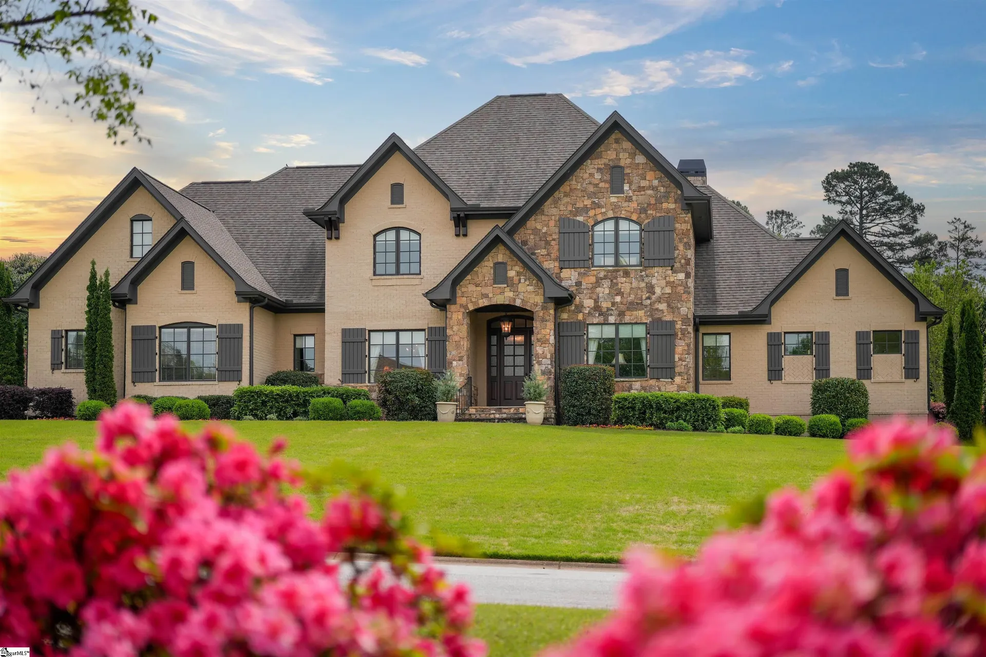 105 Windsorgate Way