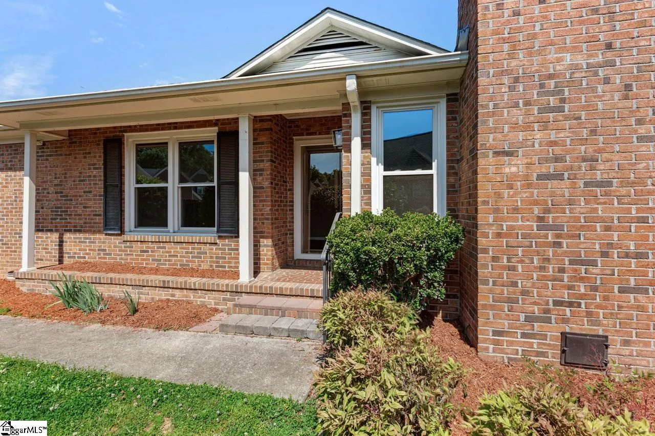 Property image 5 at 3 Hillington Place, Greer, SC 29651